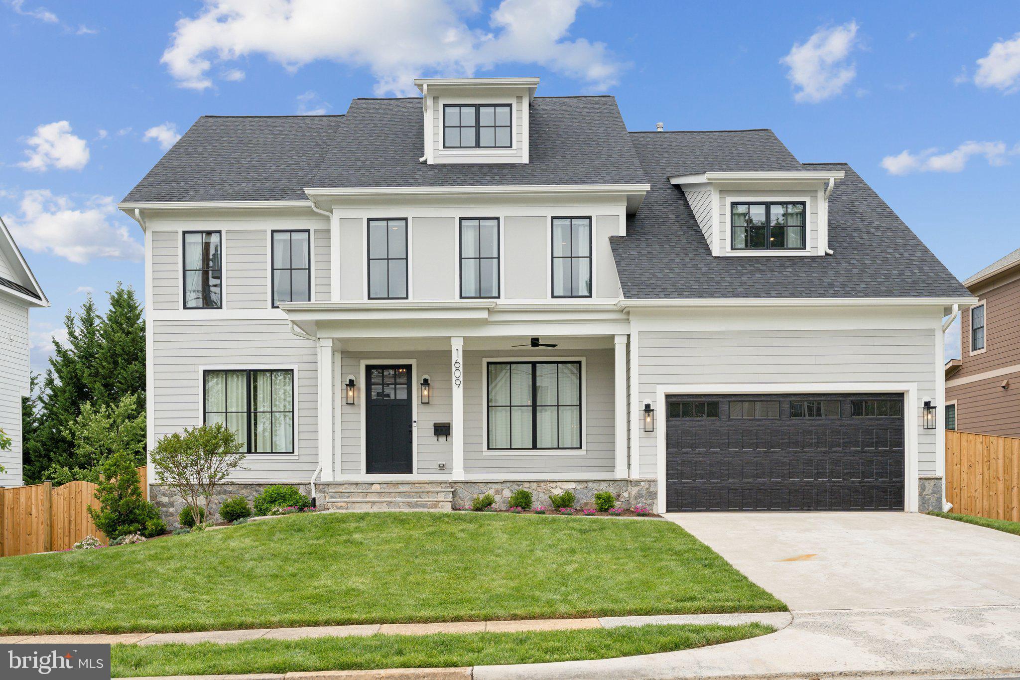 ROSEMONT - Residential