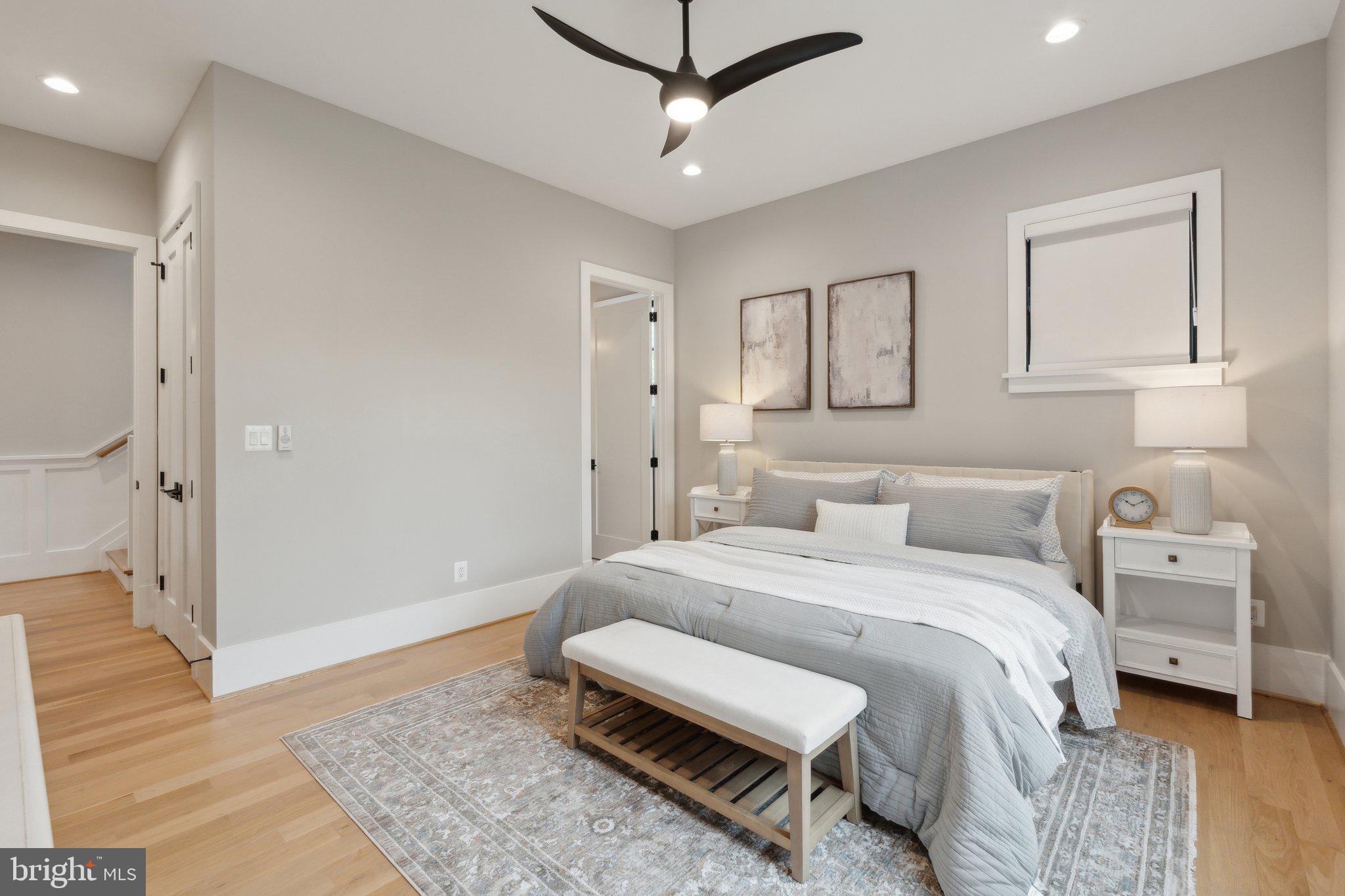 ROSEMONT - Residential