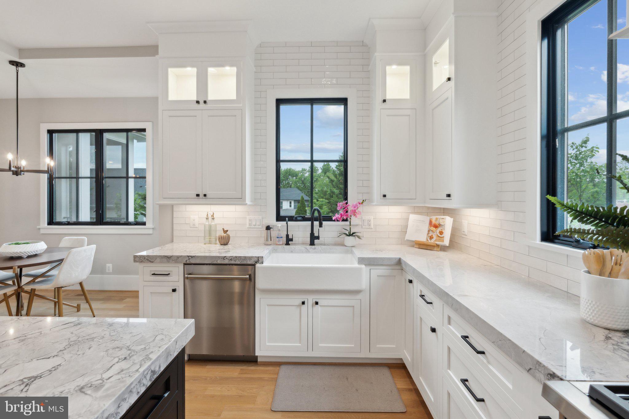 ROSEMONT - Residential