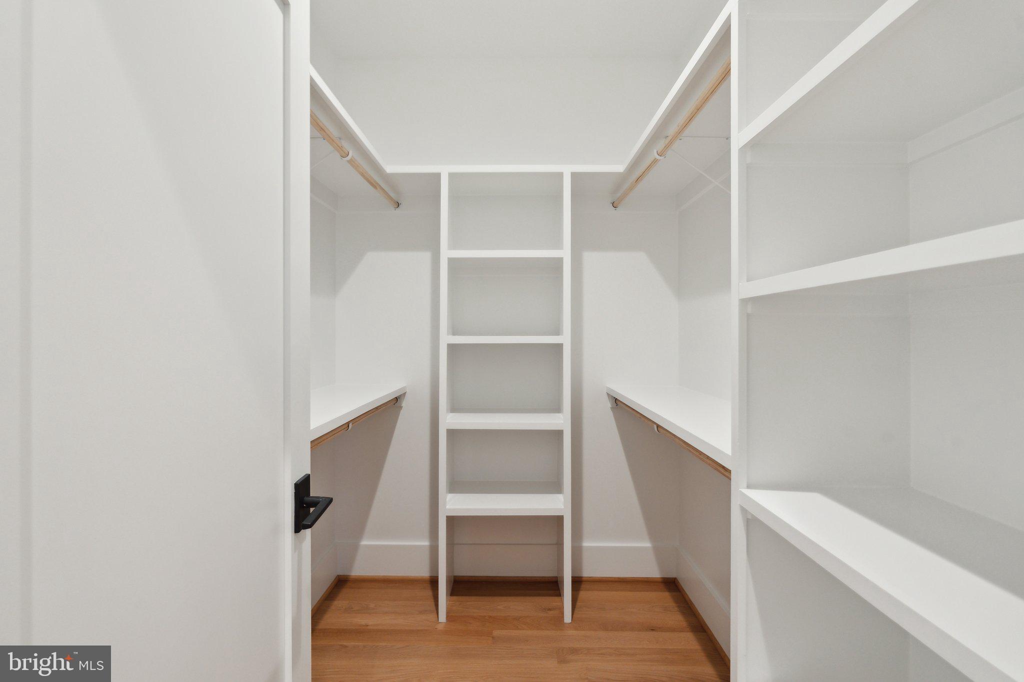 ROSEMONT - Residential