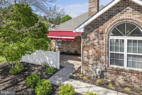 104 VILLAGE WAY 16C PHOENIXVILLE PA 19460