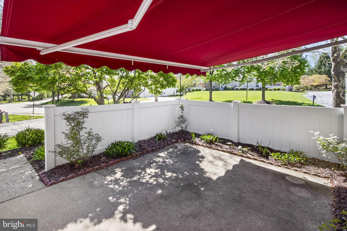 104 VILLAGE WAY 16C