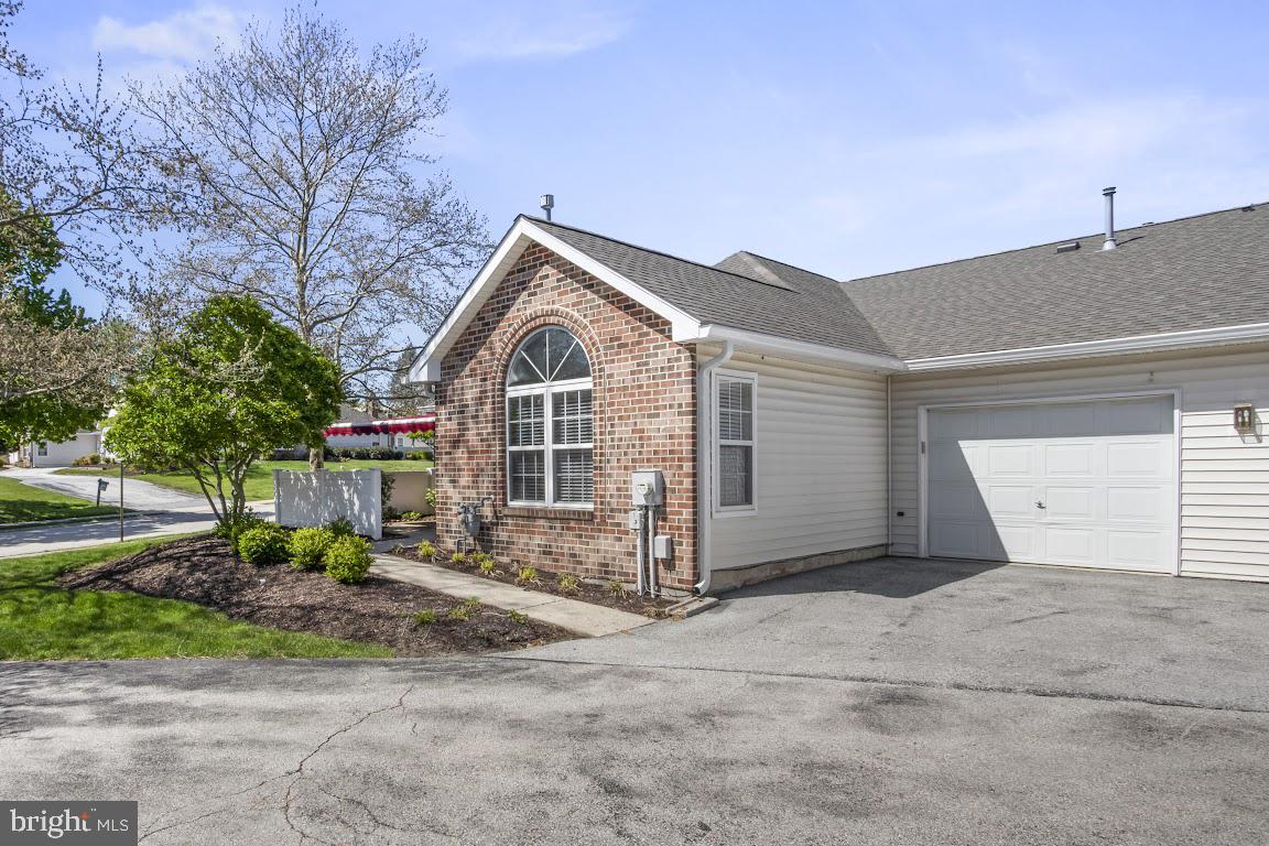 VILLAS AT FRENCH CREEK - Residential