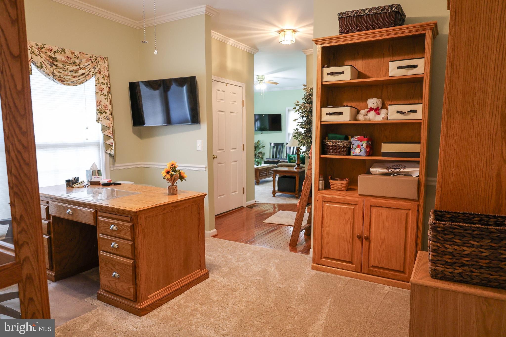 HIGH POINTE - Residential