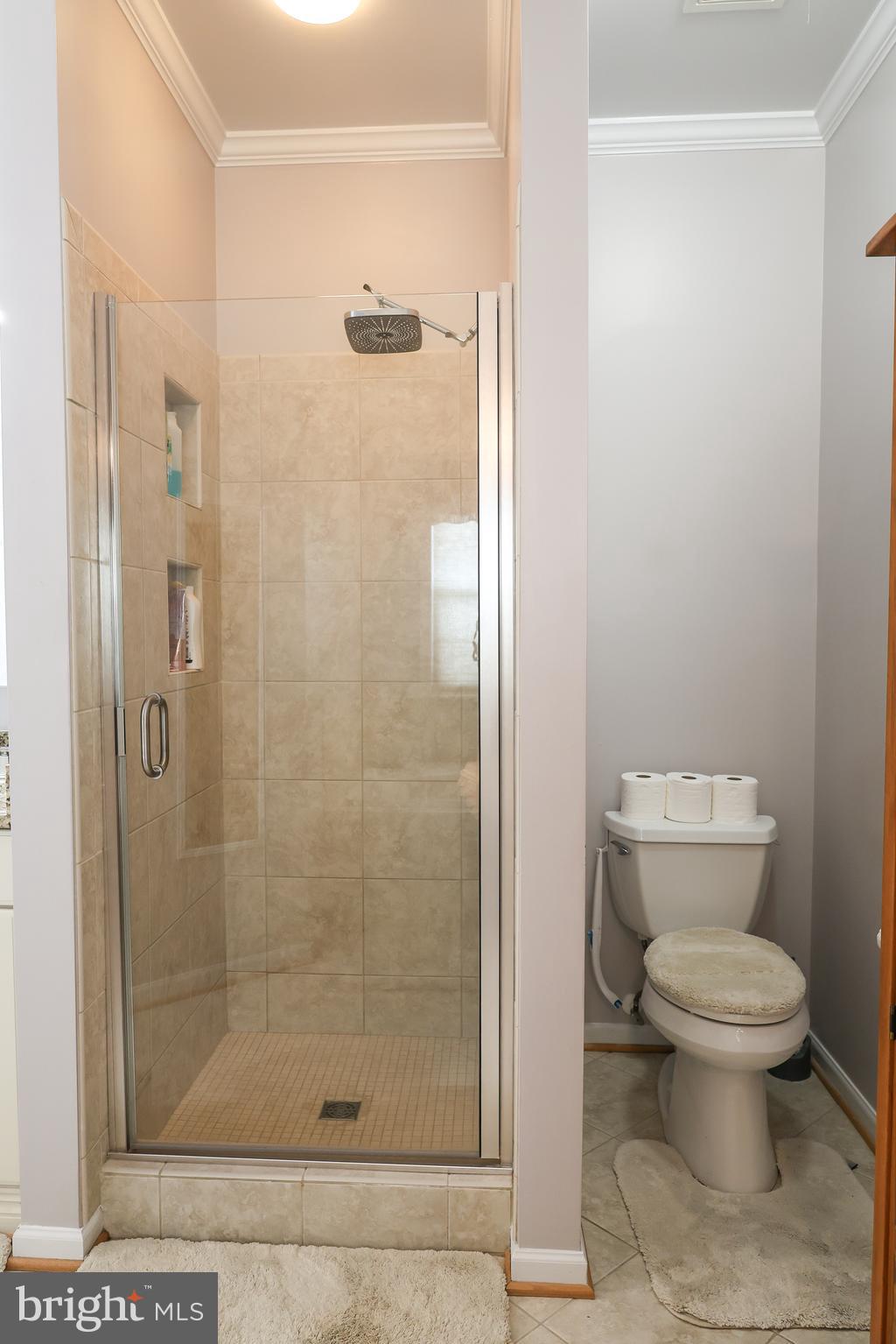 HIGH POINTE - Residential