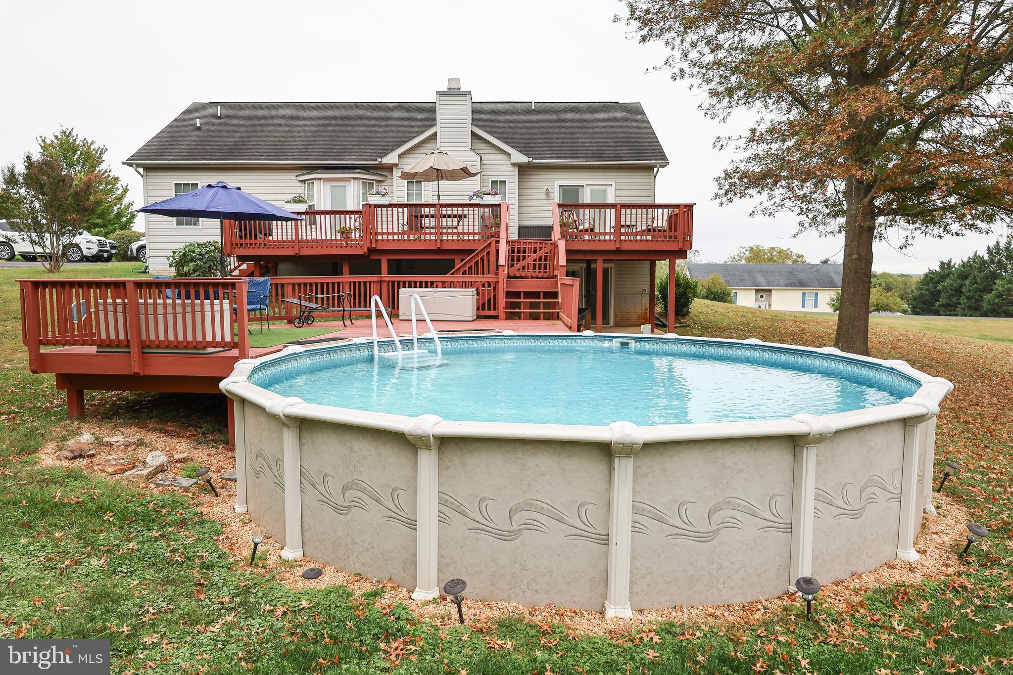 HIGH POINTE - Residential