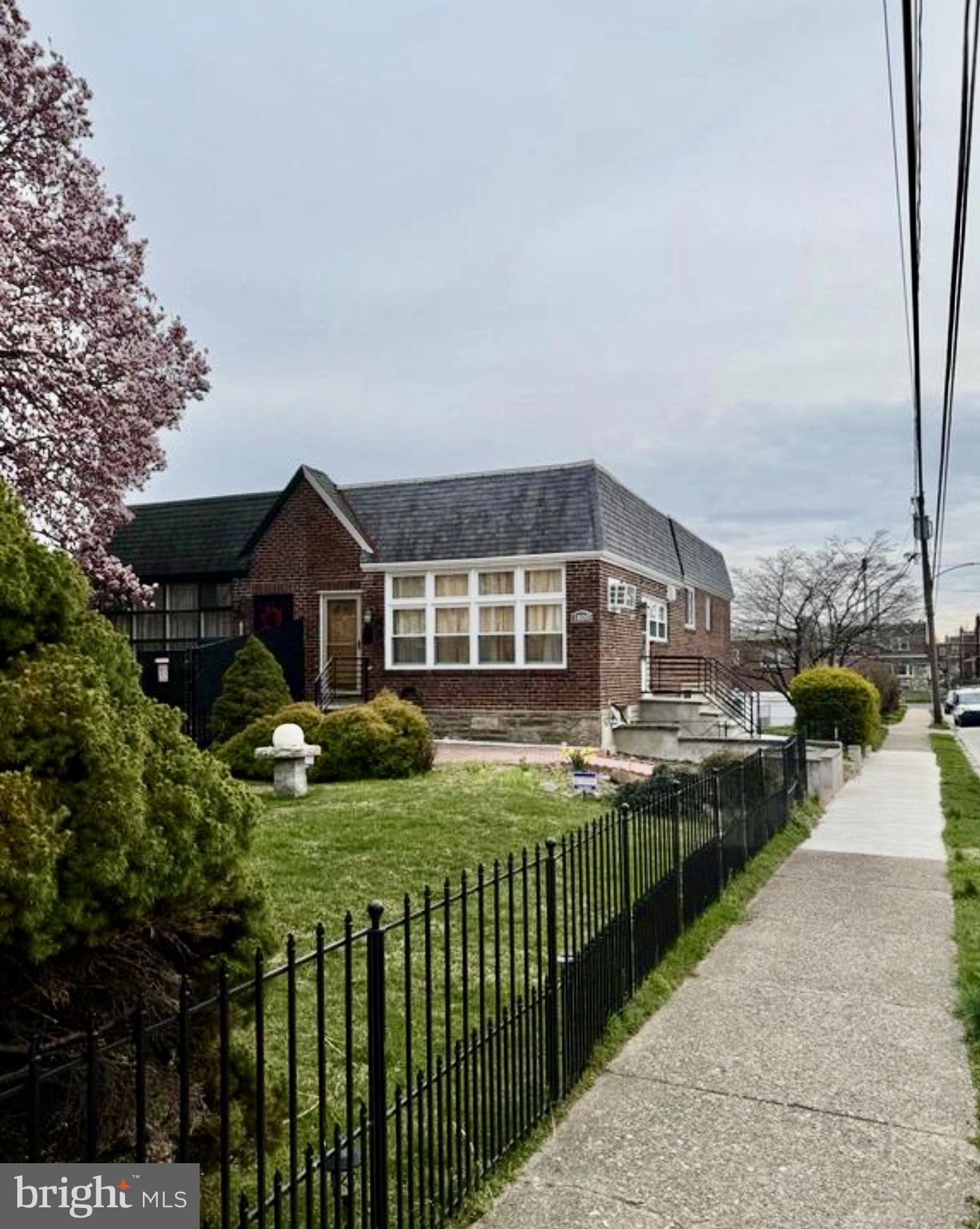 RHAWNHURST - Residential