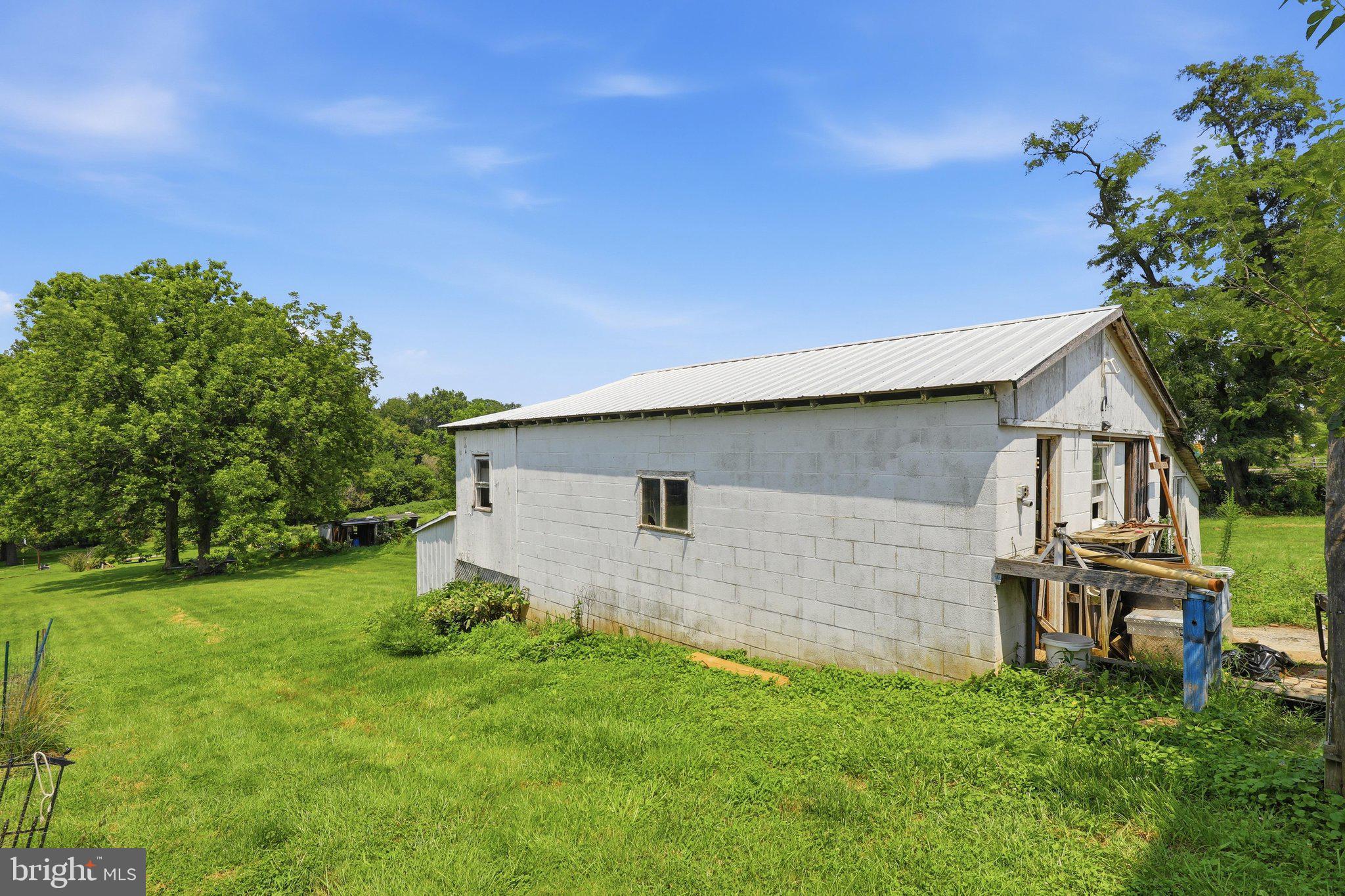 23000 MOUNT EPHRAIM ROAD