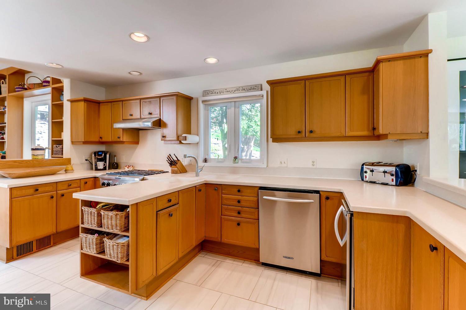 COCKEYSVILLE - Residential