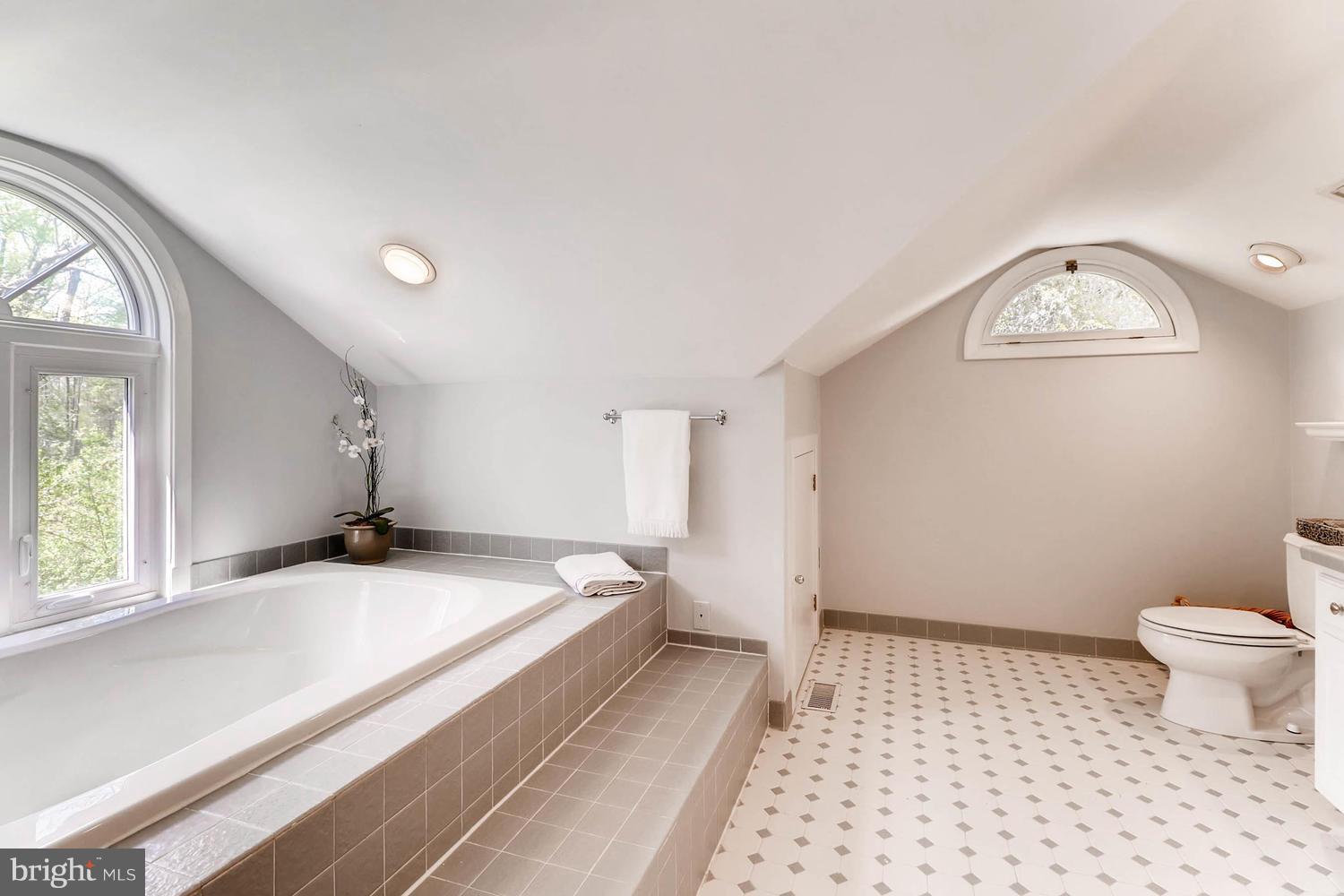 COCKEYSVILLE - Residential