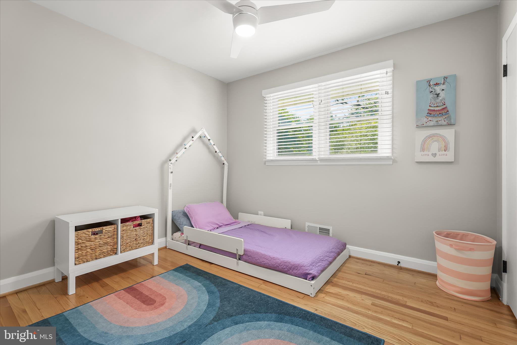 MIDDLE RIVER - Residential