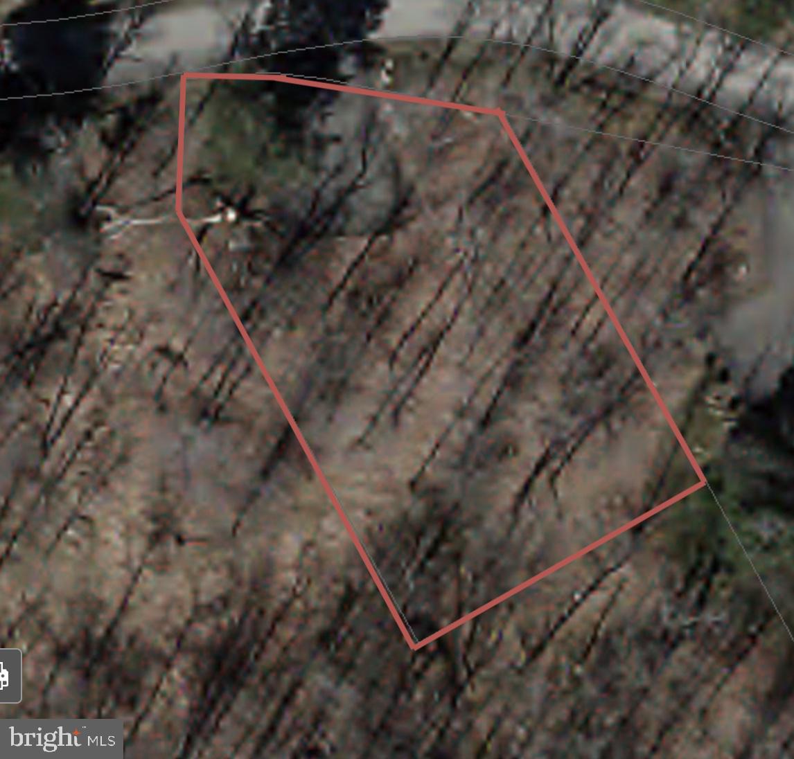 GALLATIN WOODS - Land