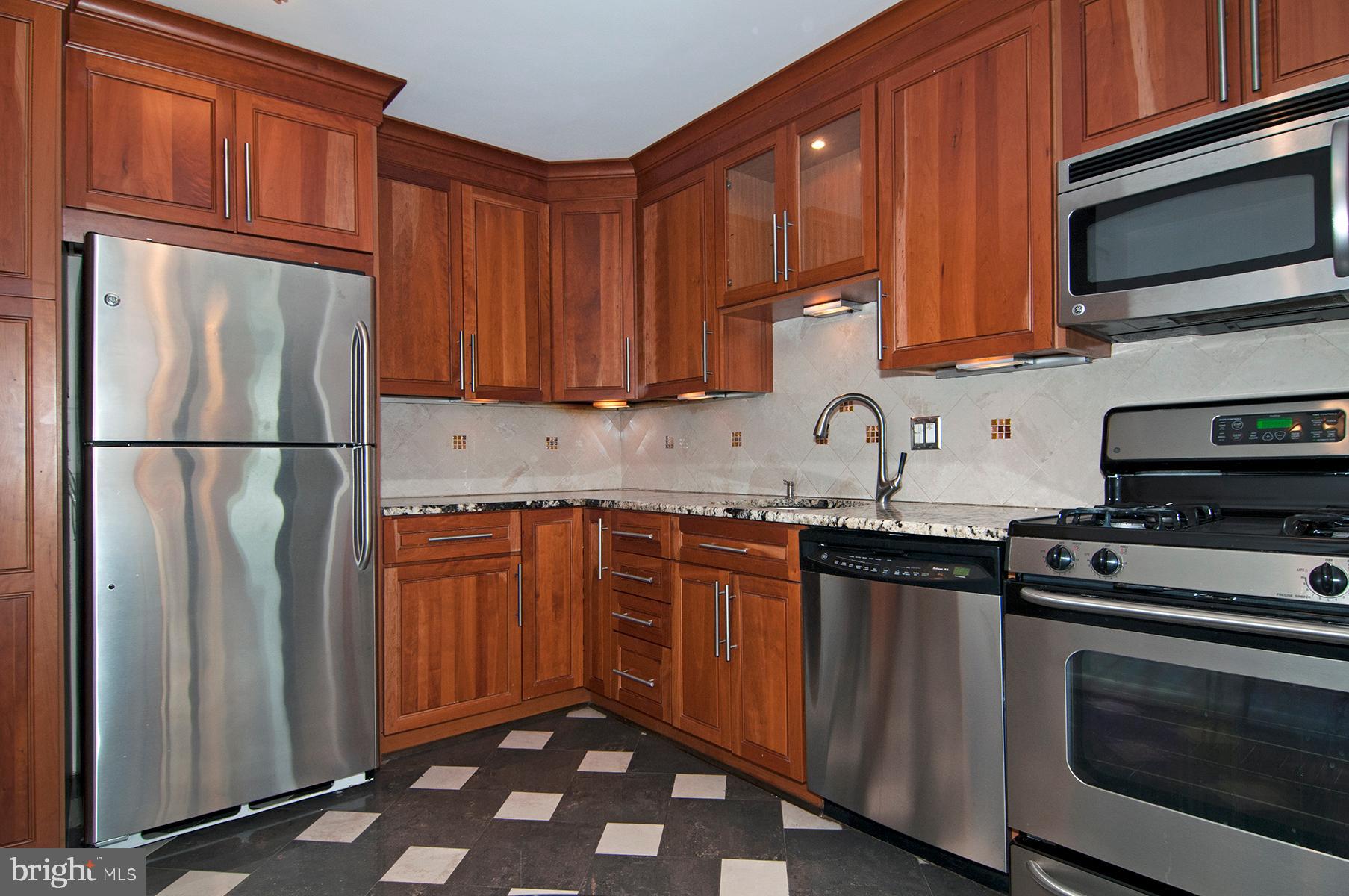 4620 NORTH PARK AVE - Residential Lease