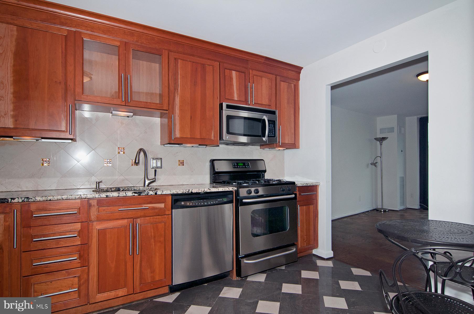 4620 NORTH PARK AVE - Residential Lease