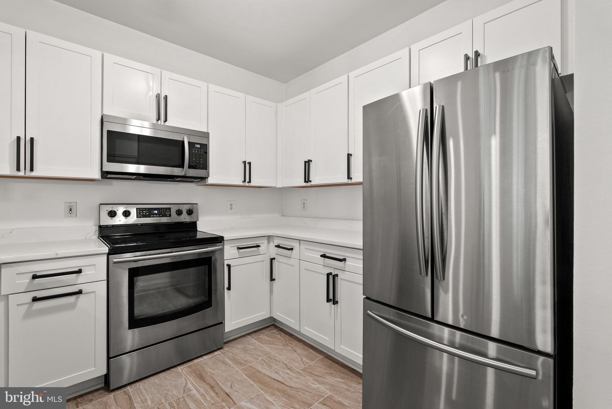 4551 STRUTFIELD LANE 4122