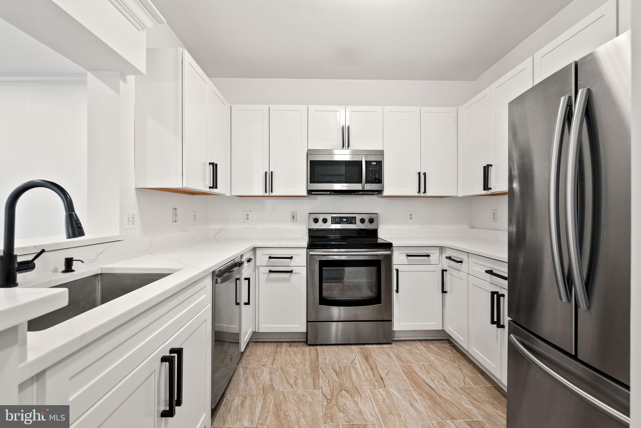 4551 STRUTFIELD LANE 4122