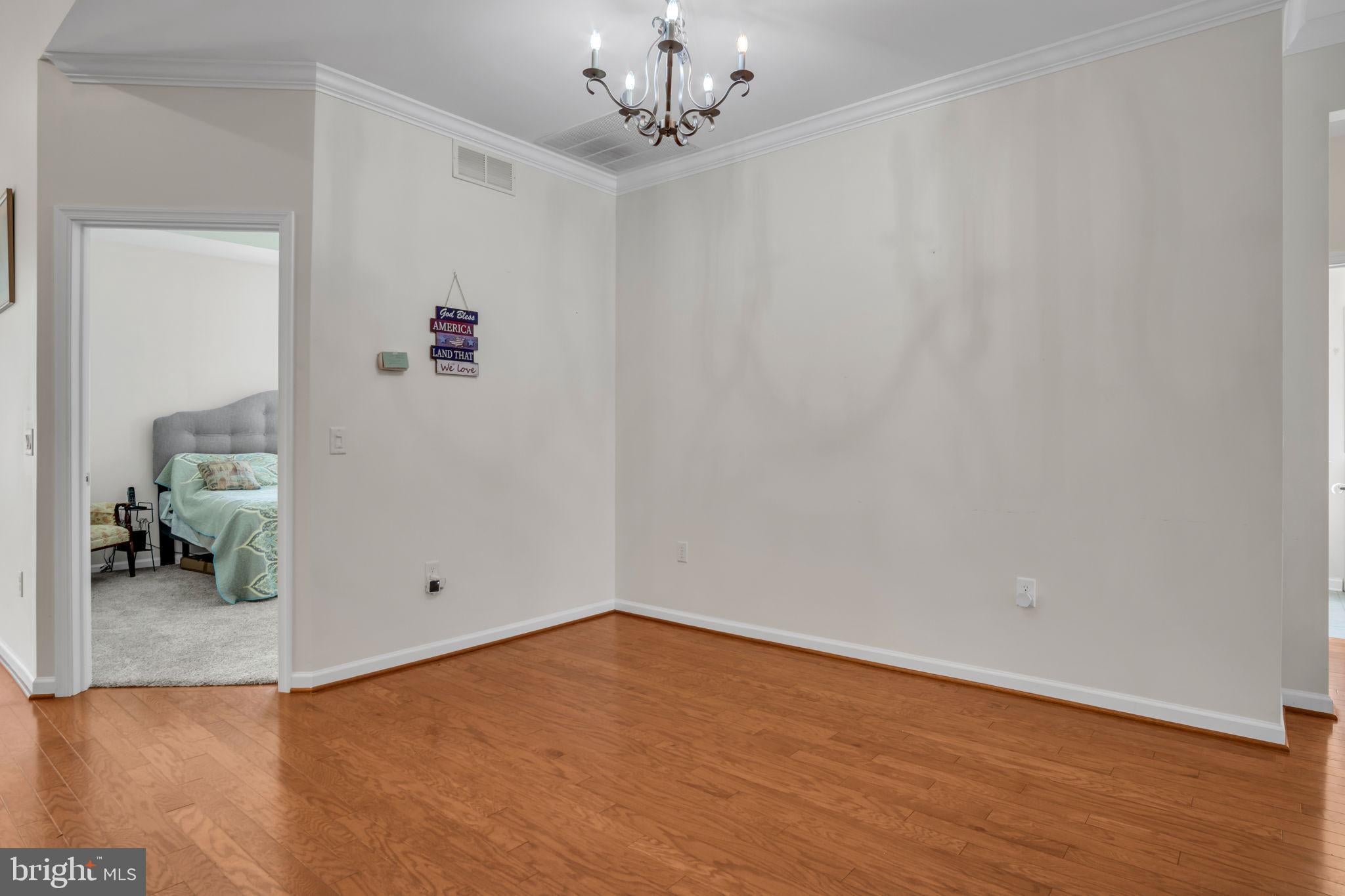 17 SETTLERS DRIVE