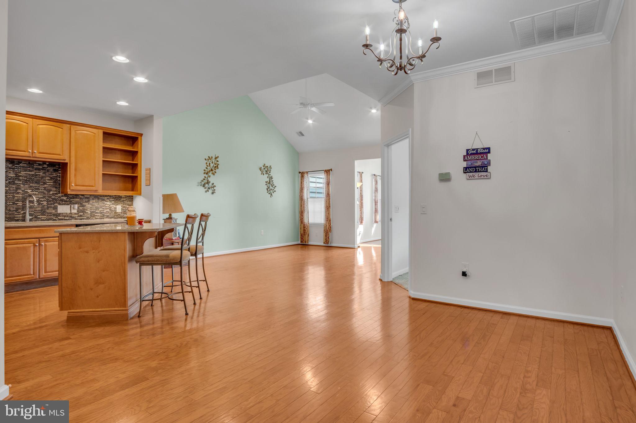 17 SETTLERS DRIVE