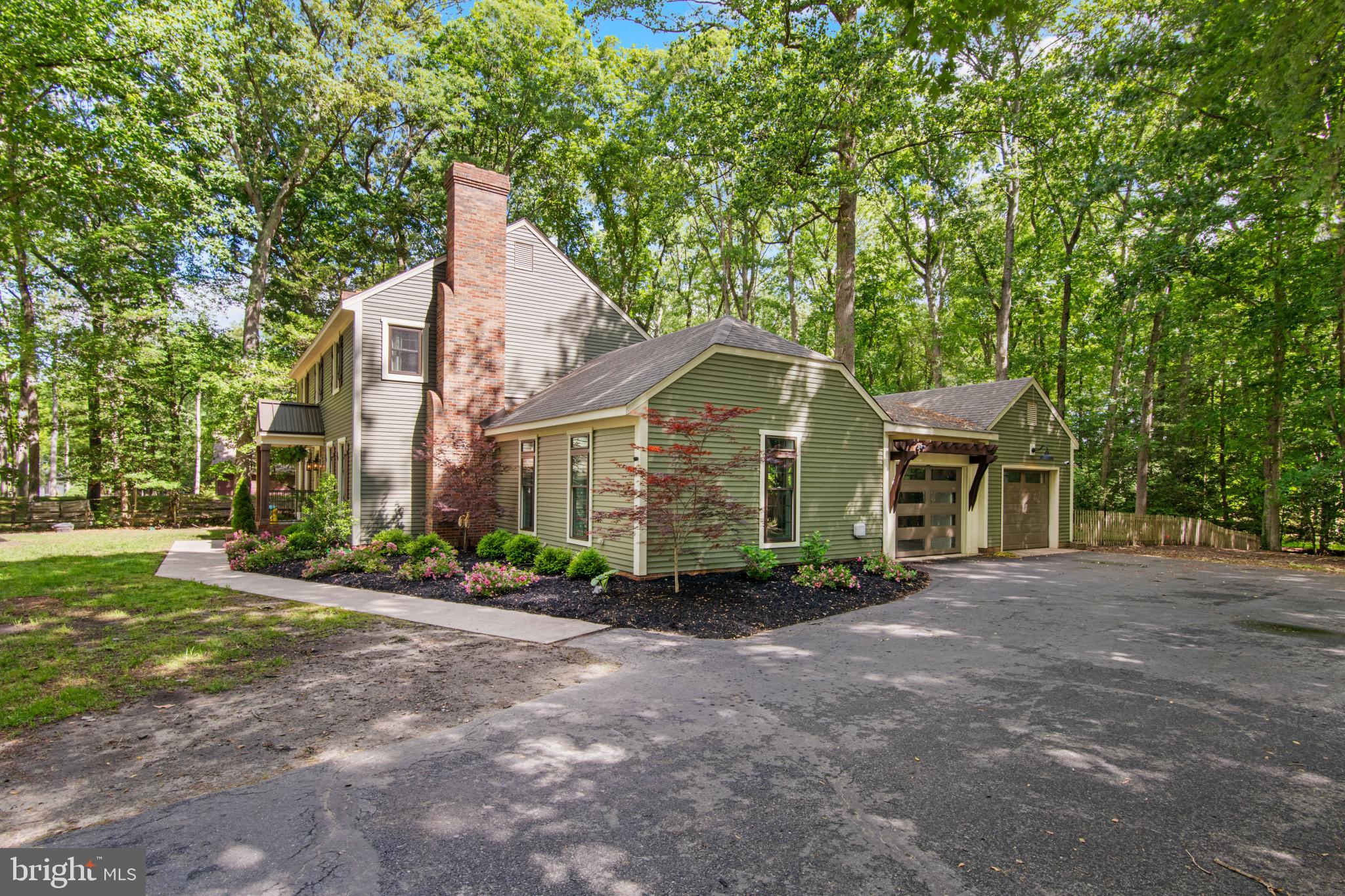 3965 FEATHERSTONE DRIVE