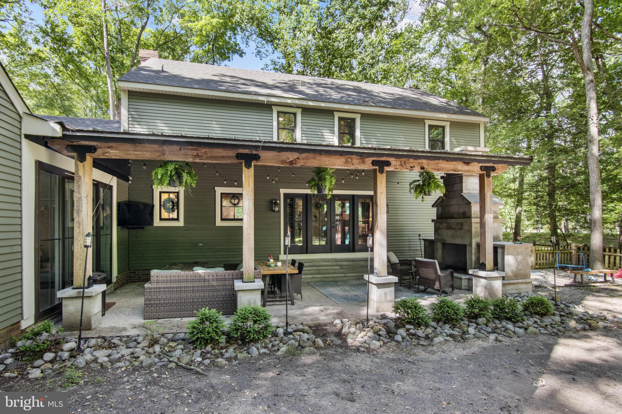 3965 FEATHERSTONE DRIVE