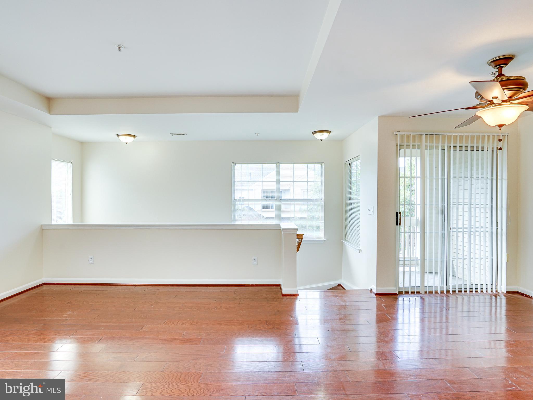 CHELSEA COURTS - Residential Lease