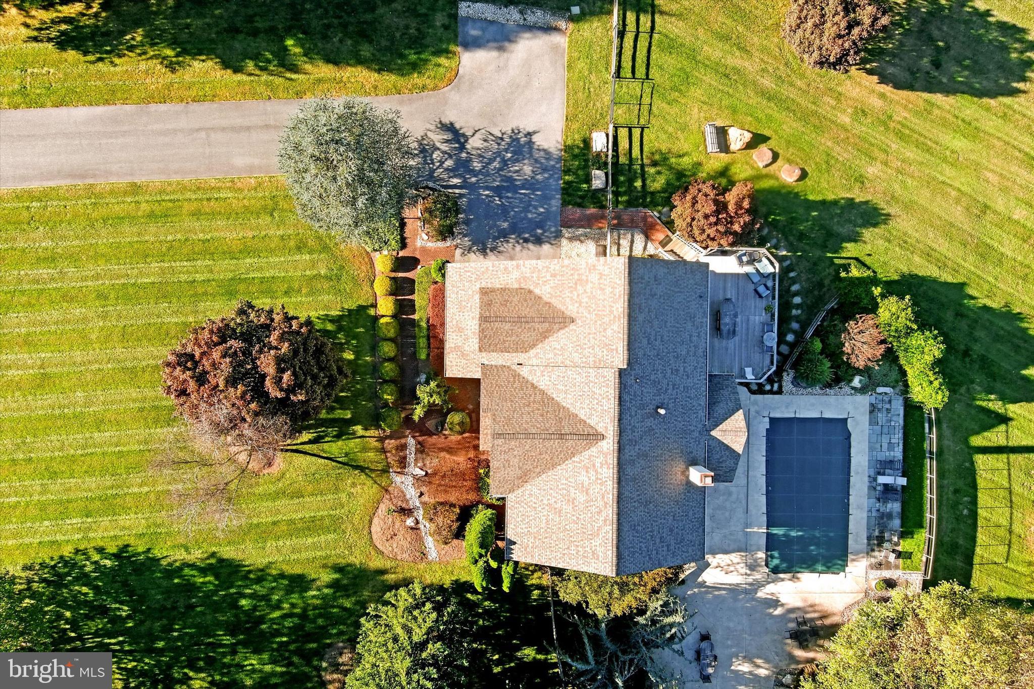 9 LIBERTY RIDGE COURT