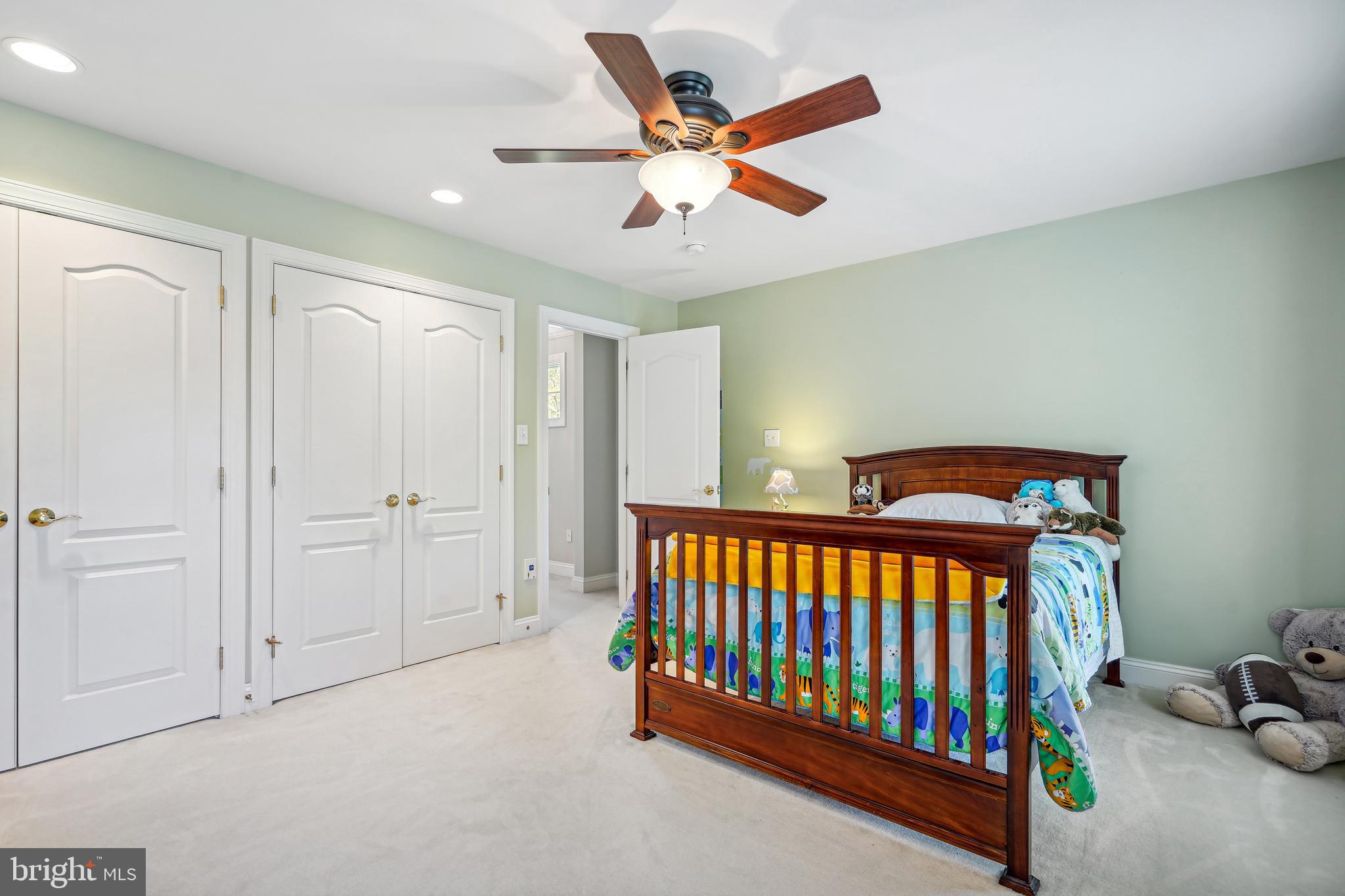 DAMASCUS OUTSIDE - Residential