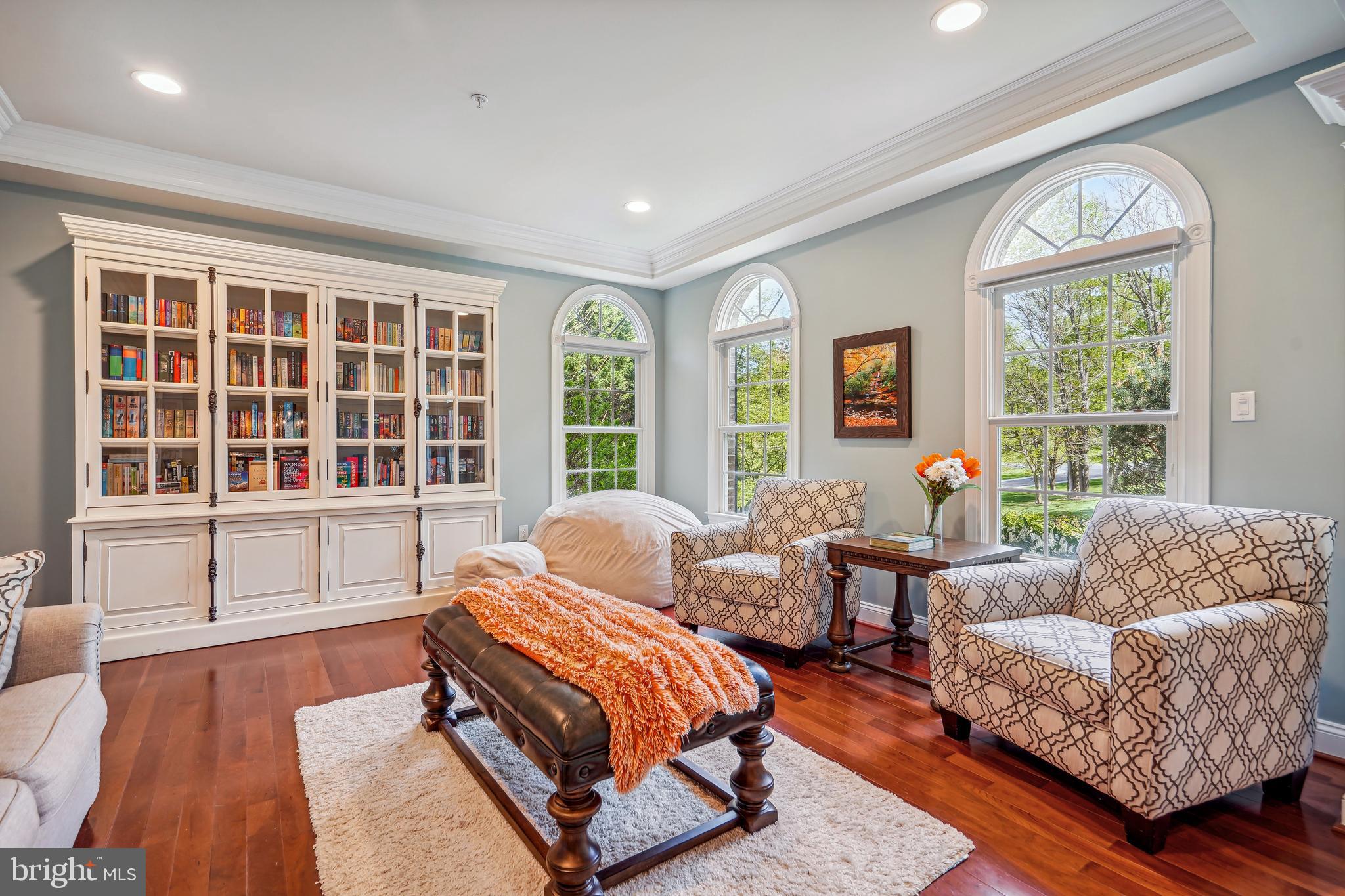 DAMASCUS OUTSIDE - Residential