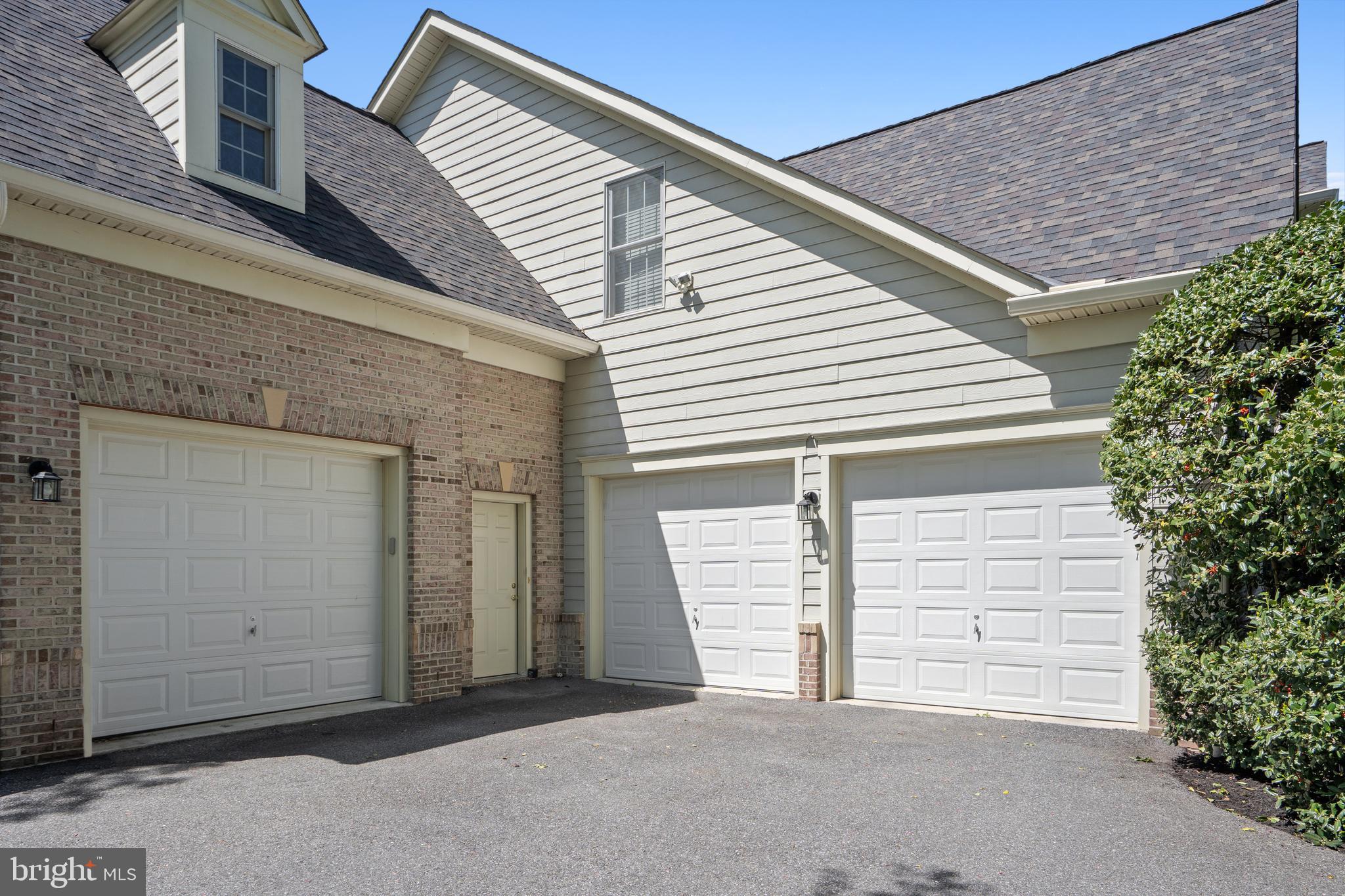 DAMASCUS OUTSIDE - Residential