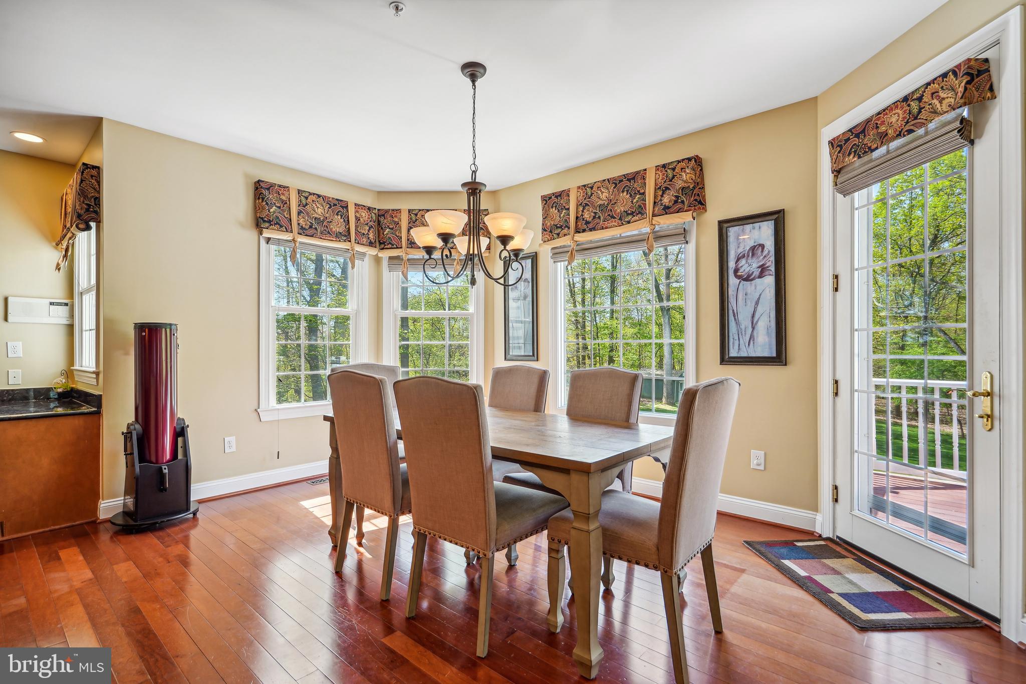 DAMASCUS OUTSIDE - Residential