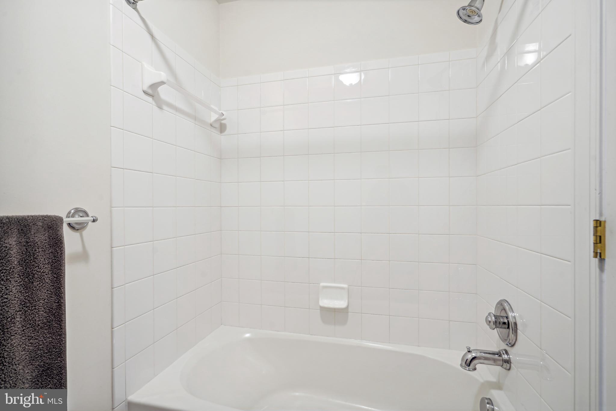 DAMASCUS OUTSIDE - Residential