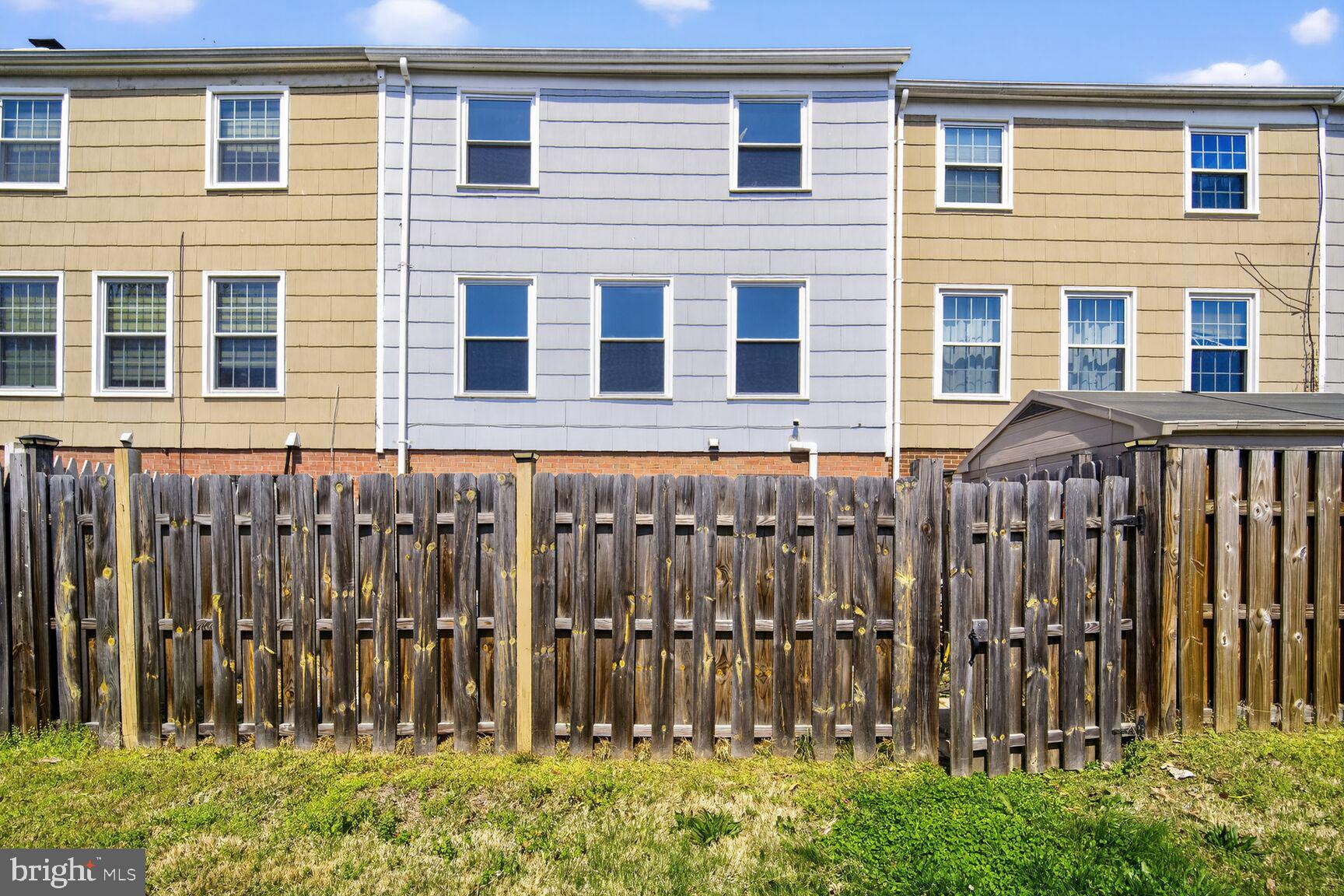 PINEWOOD - Residential