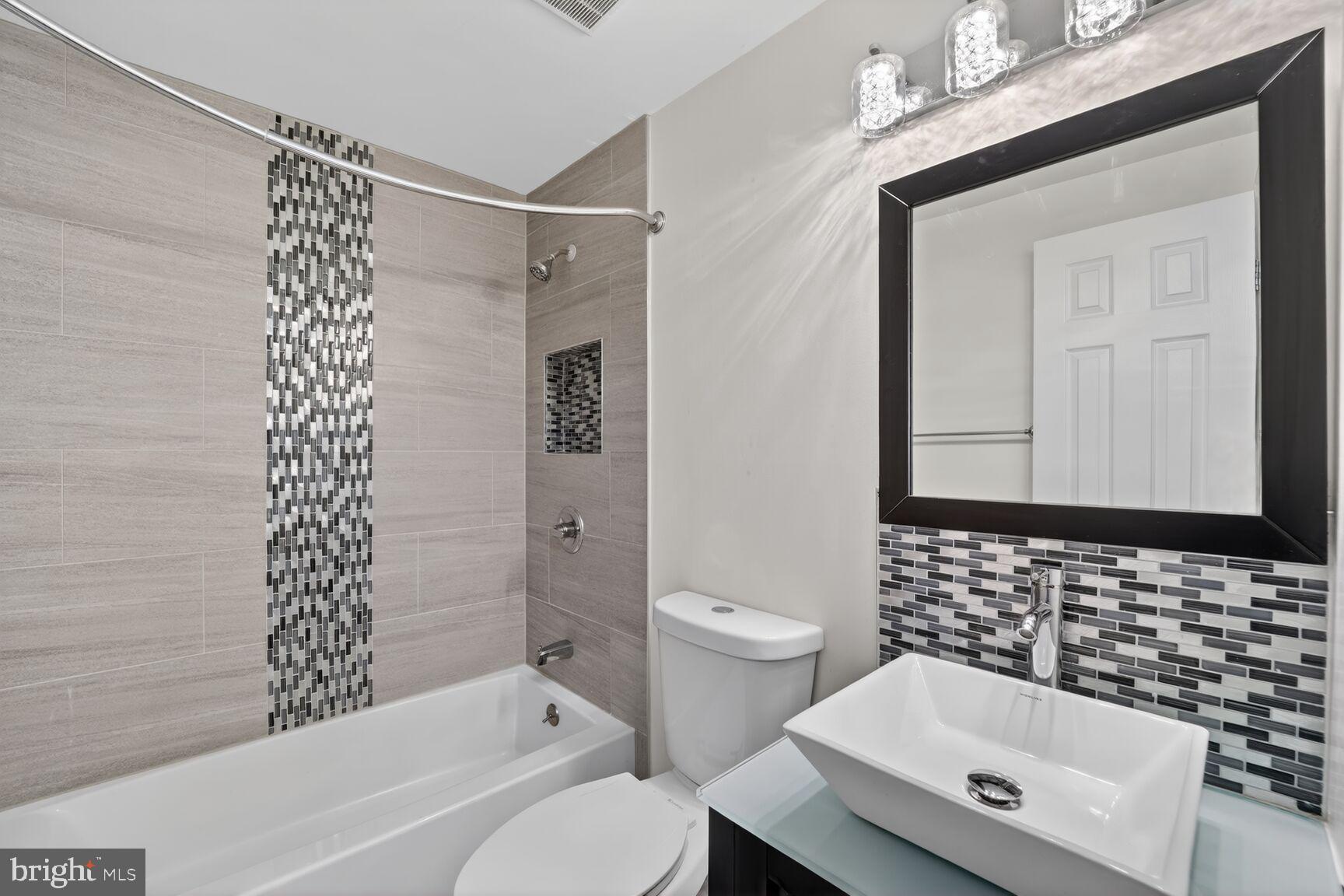 PINEWOOD - Residential