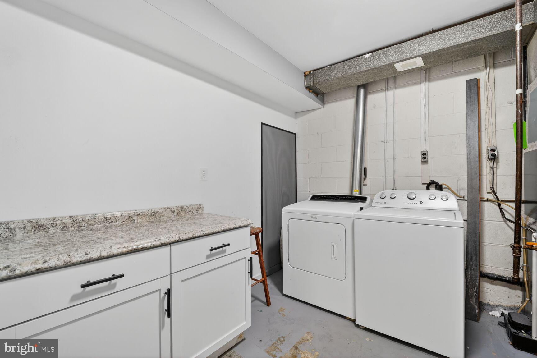 PINEWOOD - Residential