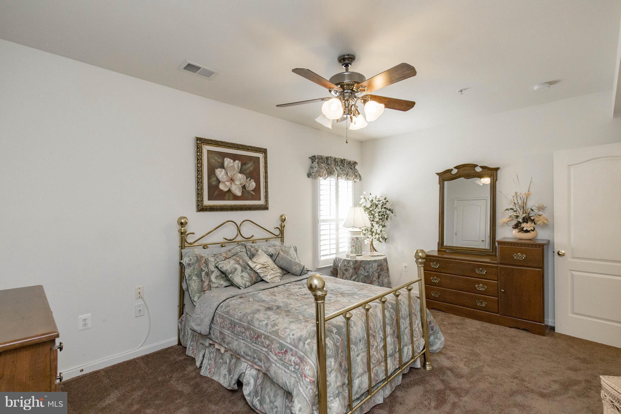 WATERFORD COVE-PLAT 1> - Residential Lease