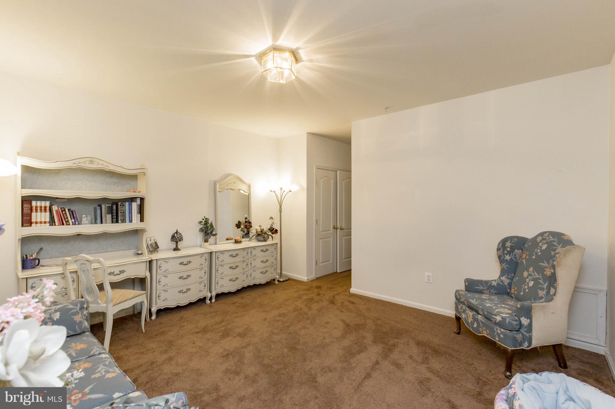 WATERFORD COVE-PLAT 1> - Residential Lease