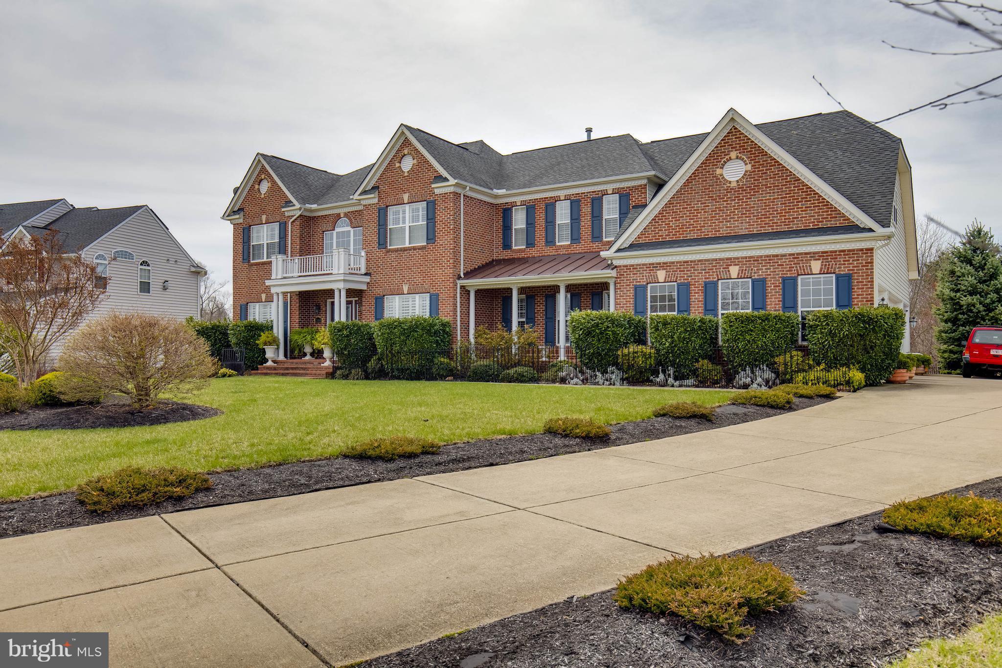 WATERFORD COVE-PLAT 1> - Residential Lease