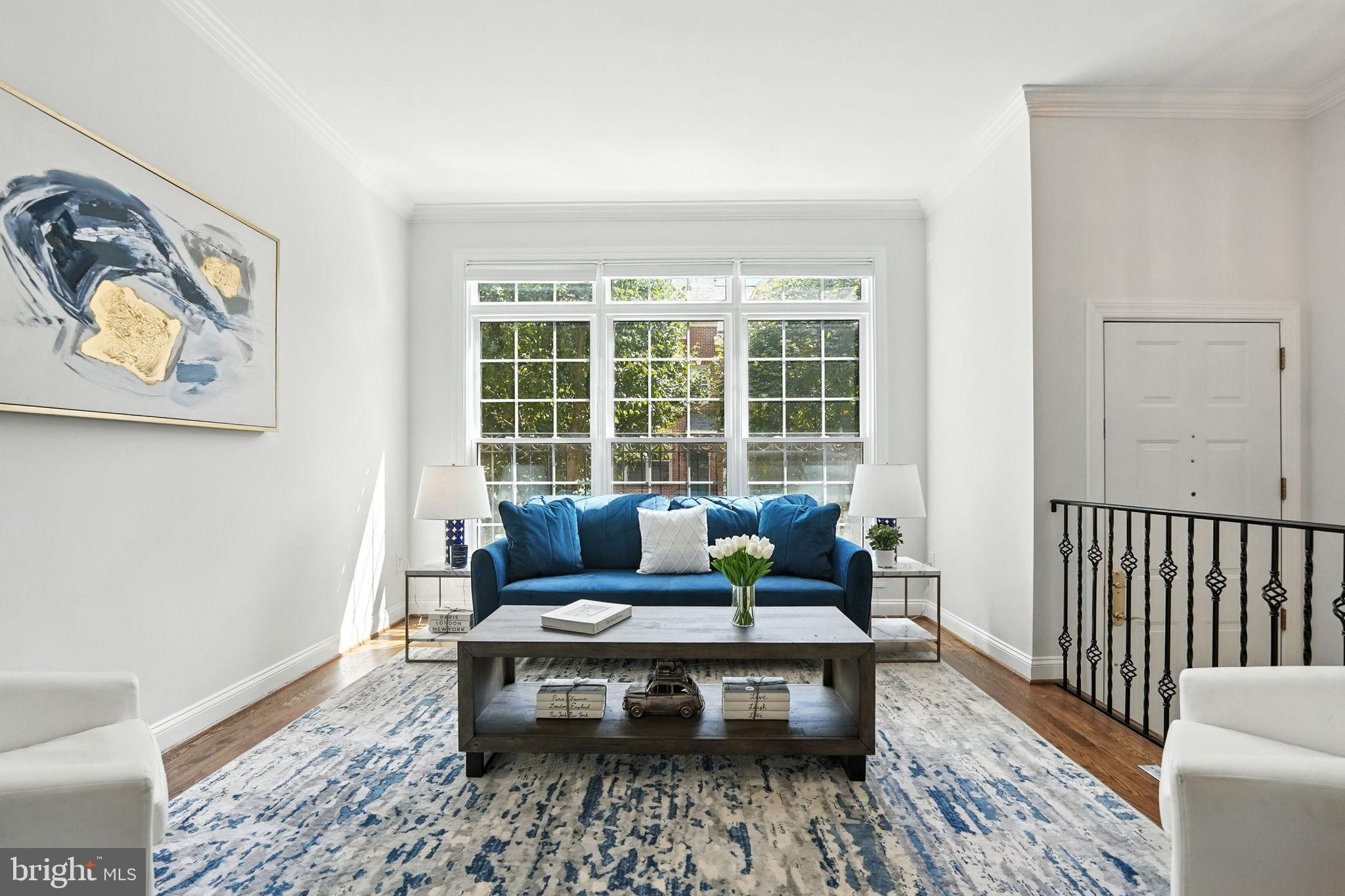 1507 N COLONIAL COURT