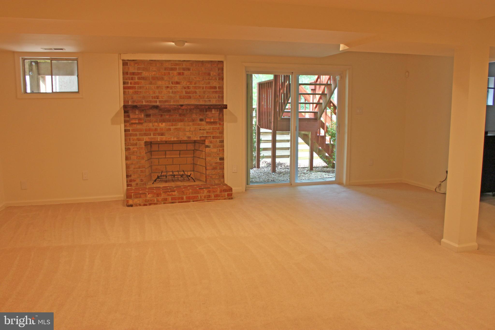 OAK MARR COURTS - Residential Lease