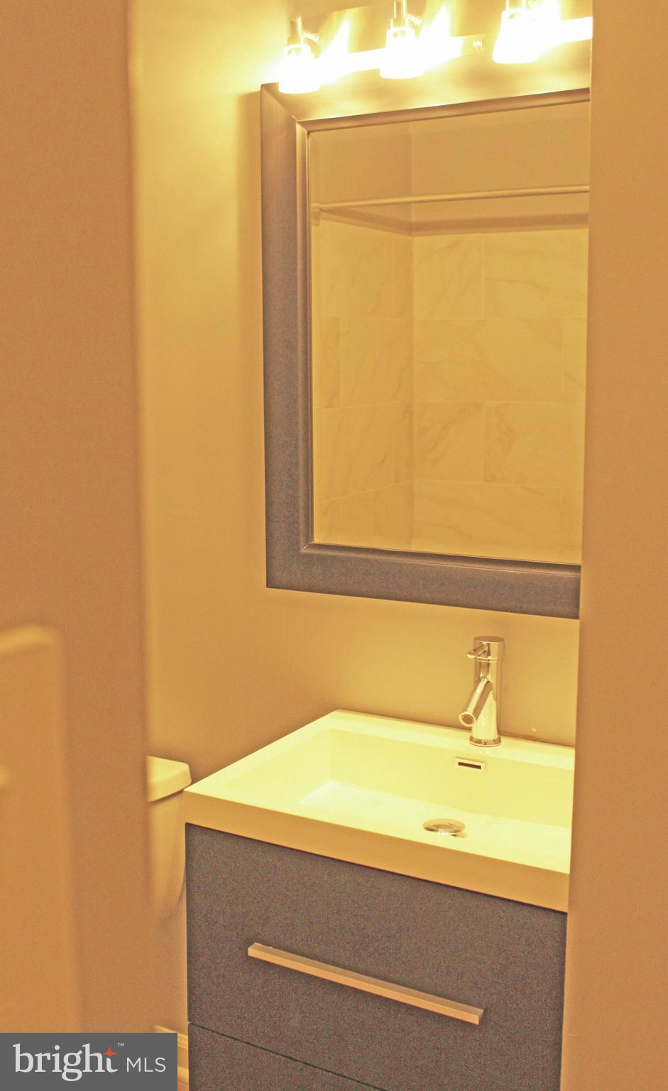 OAK MARR COURTS - Residential Lease