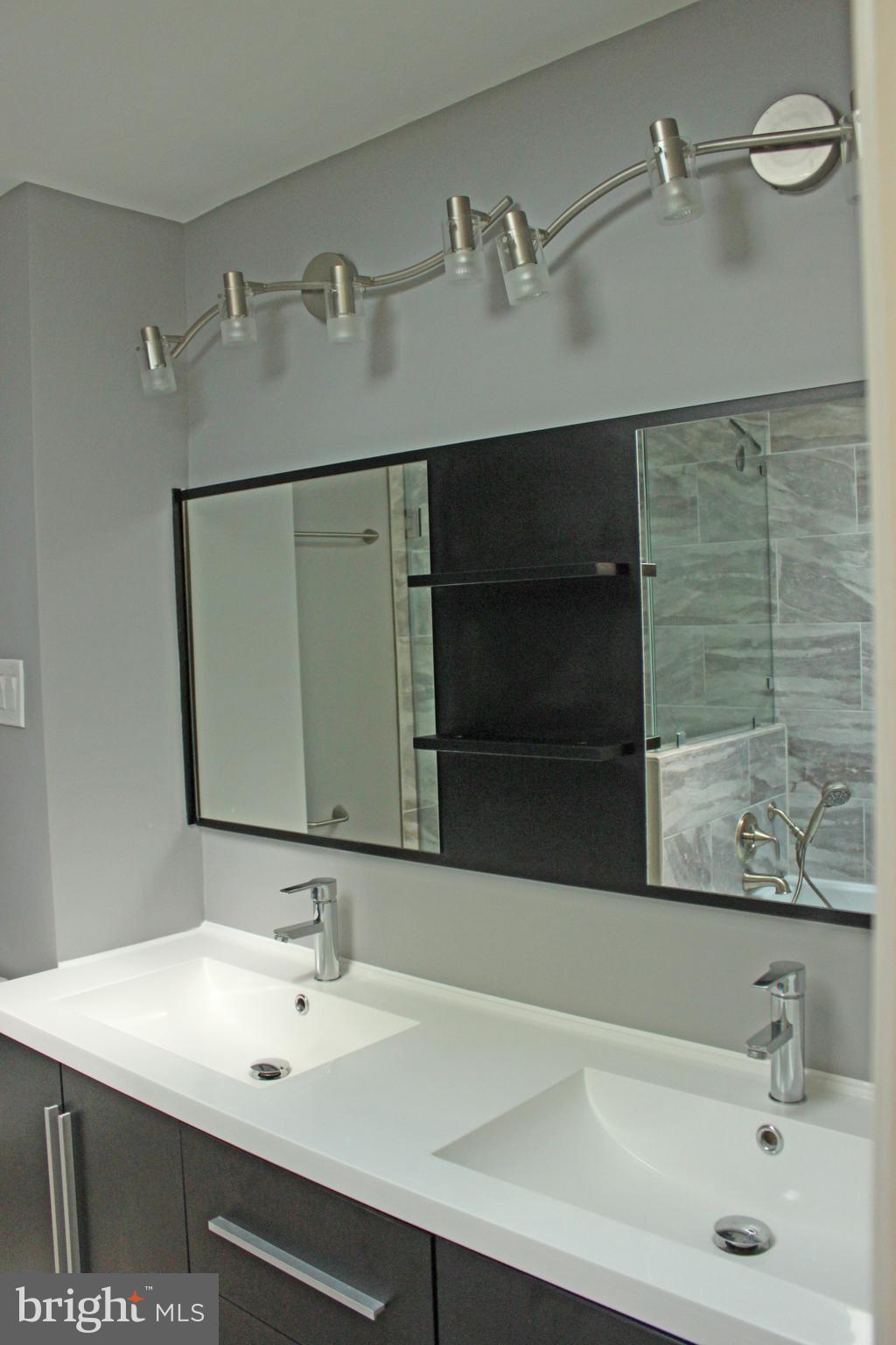 OAK MARR COURTS - Residential Lease