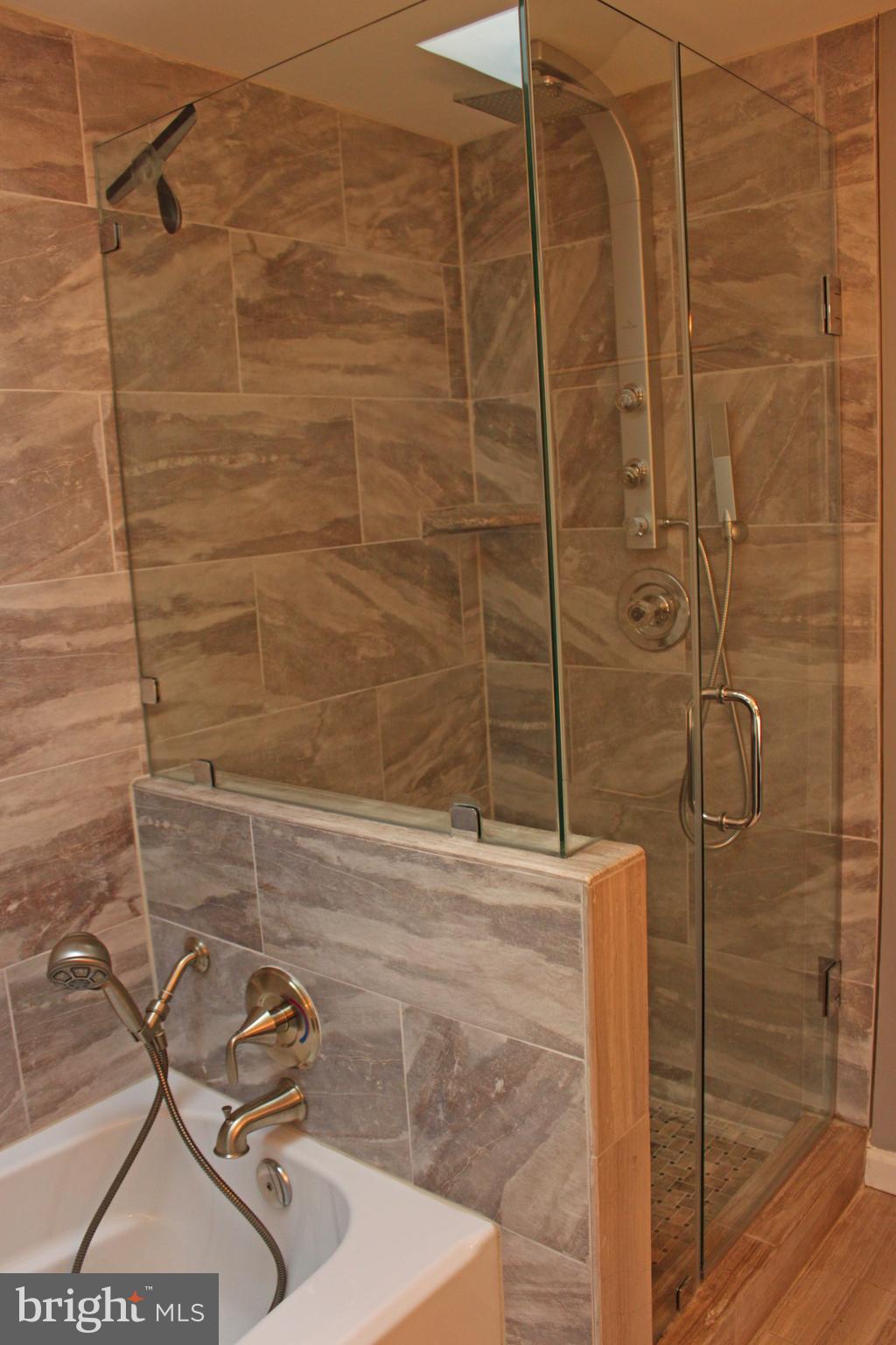 OAK MARR COURTS - Residential Lease