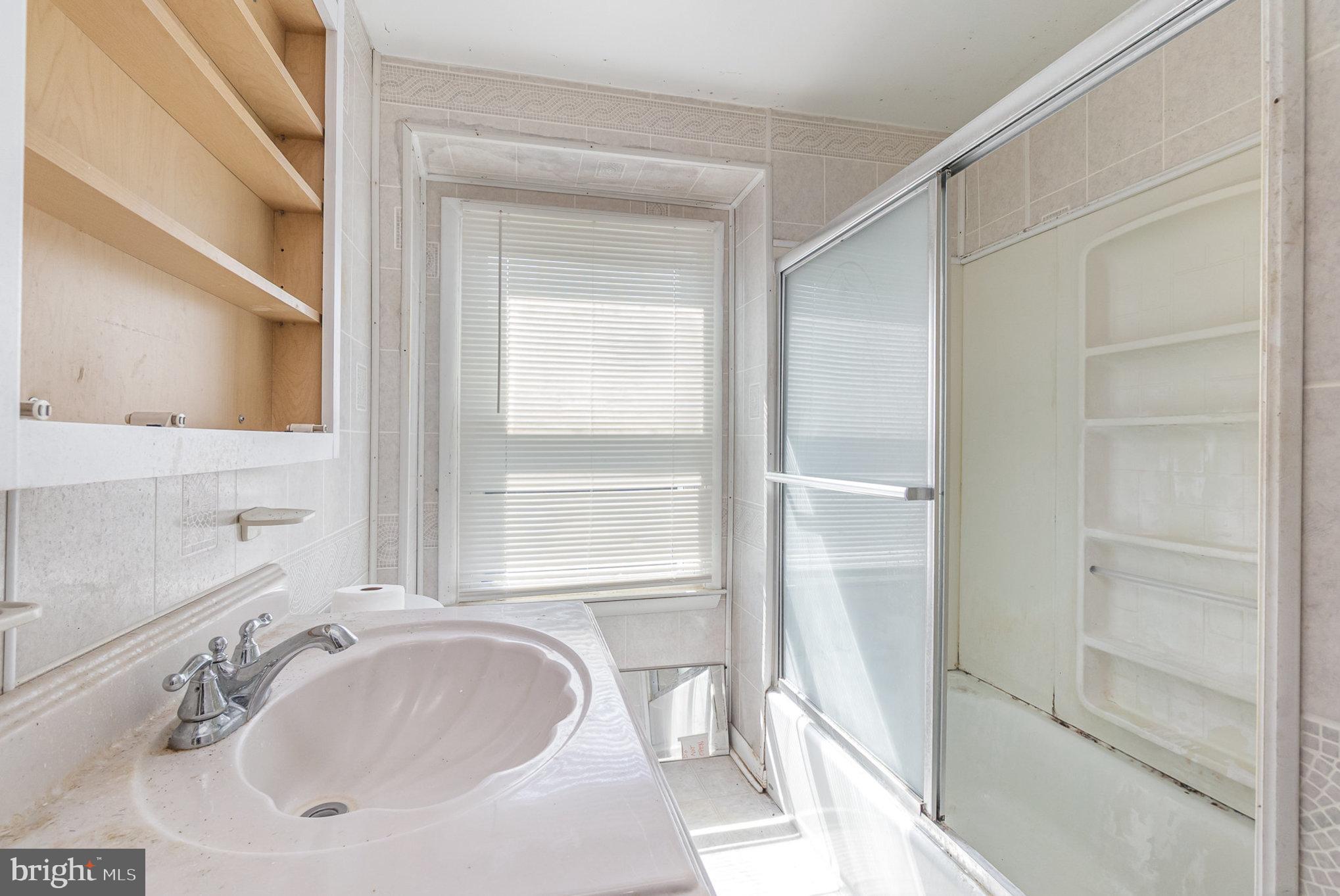 HAWTHORNE - Residential