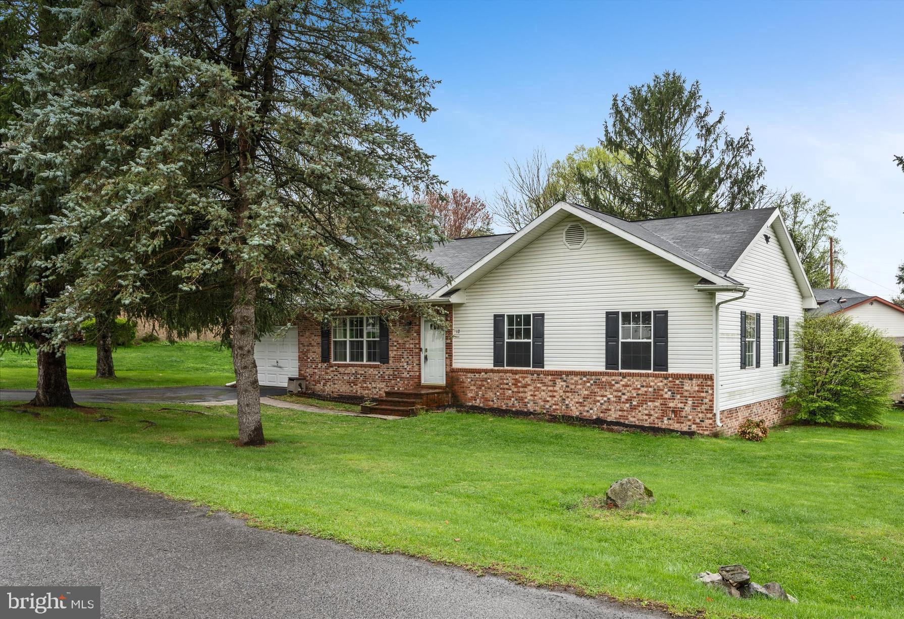 PIKEVIEW ACRES WEST - Residential