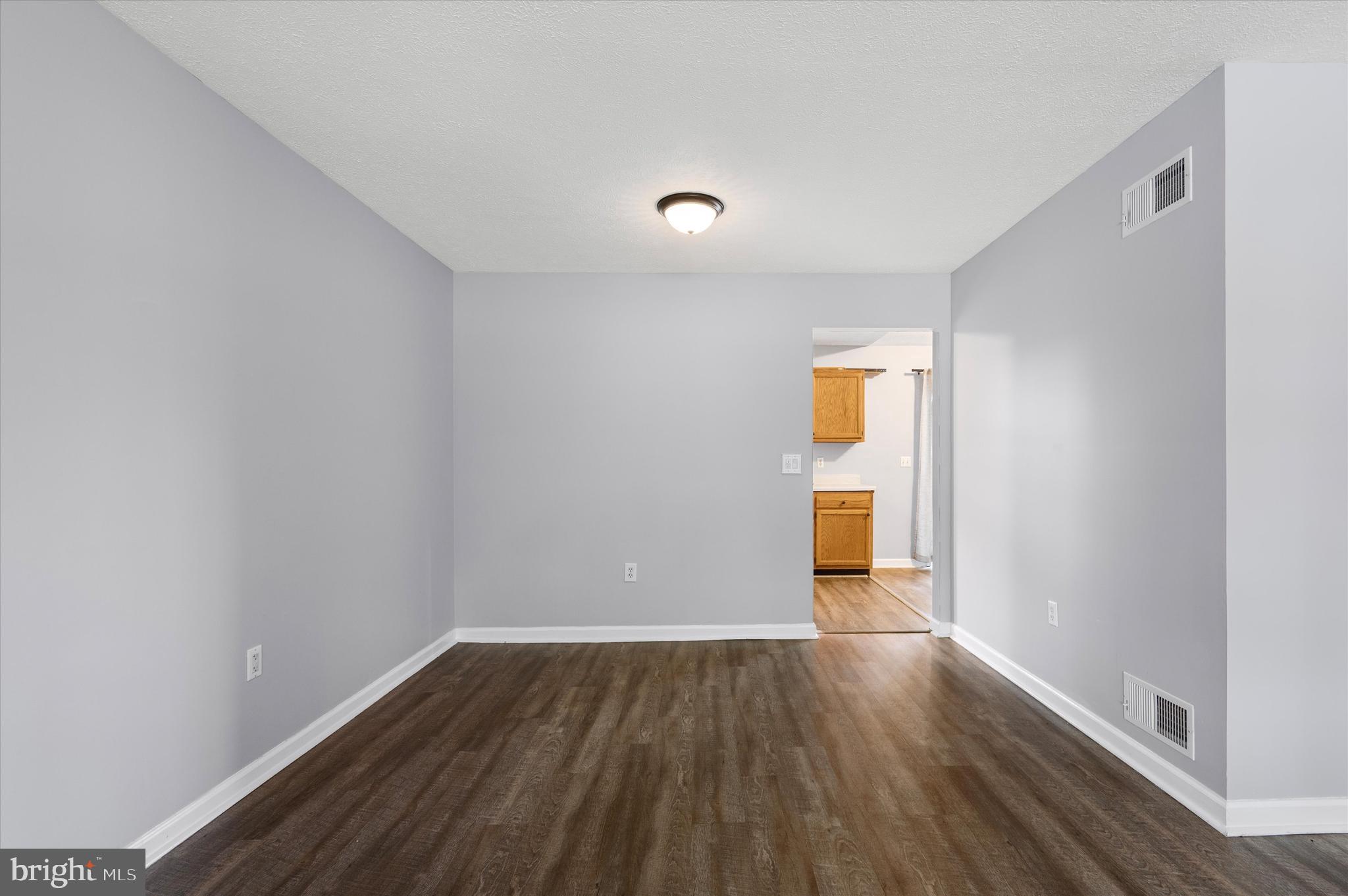 PIKEVIEW ACRES WEST - Residential