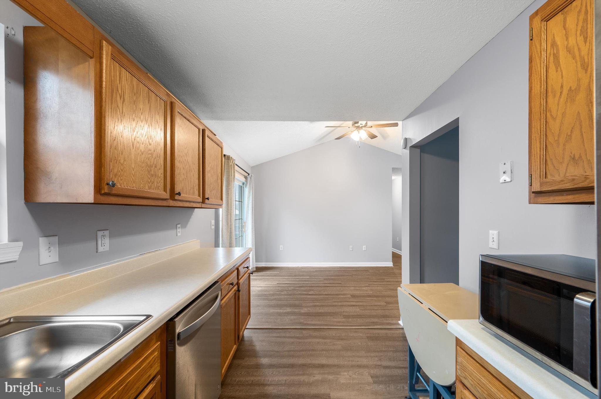 PIKEVIEW ACRES WEST - Residential