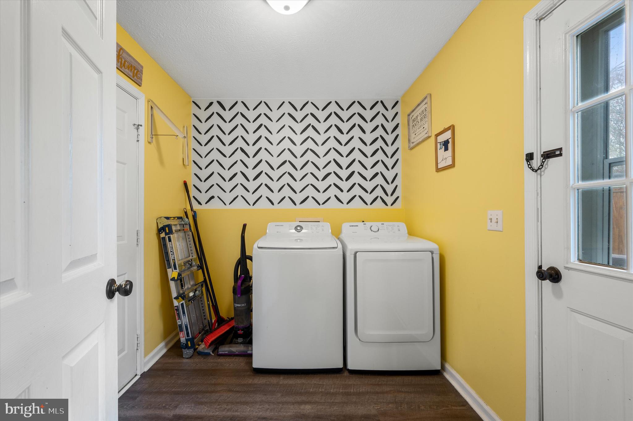 PIKEVIEW ACRES WEST - Residential