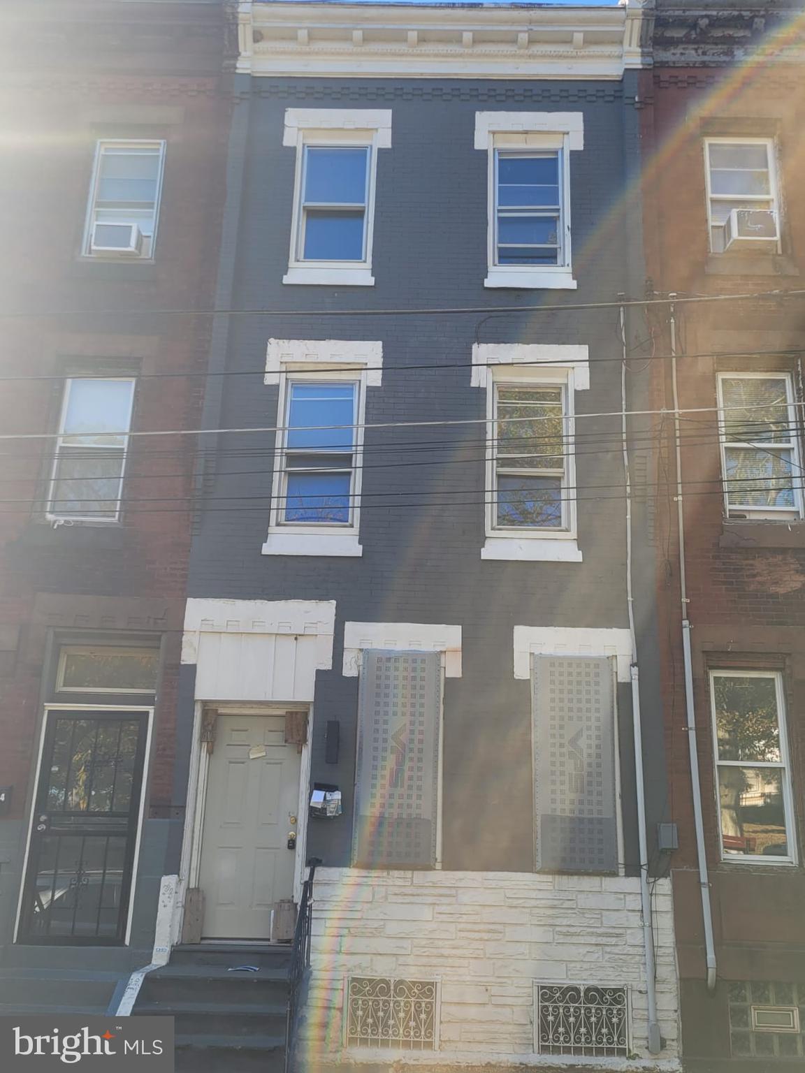 PHILADELPHIA - Residential