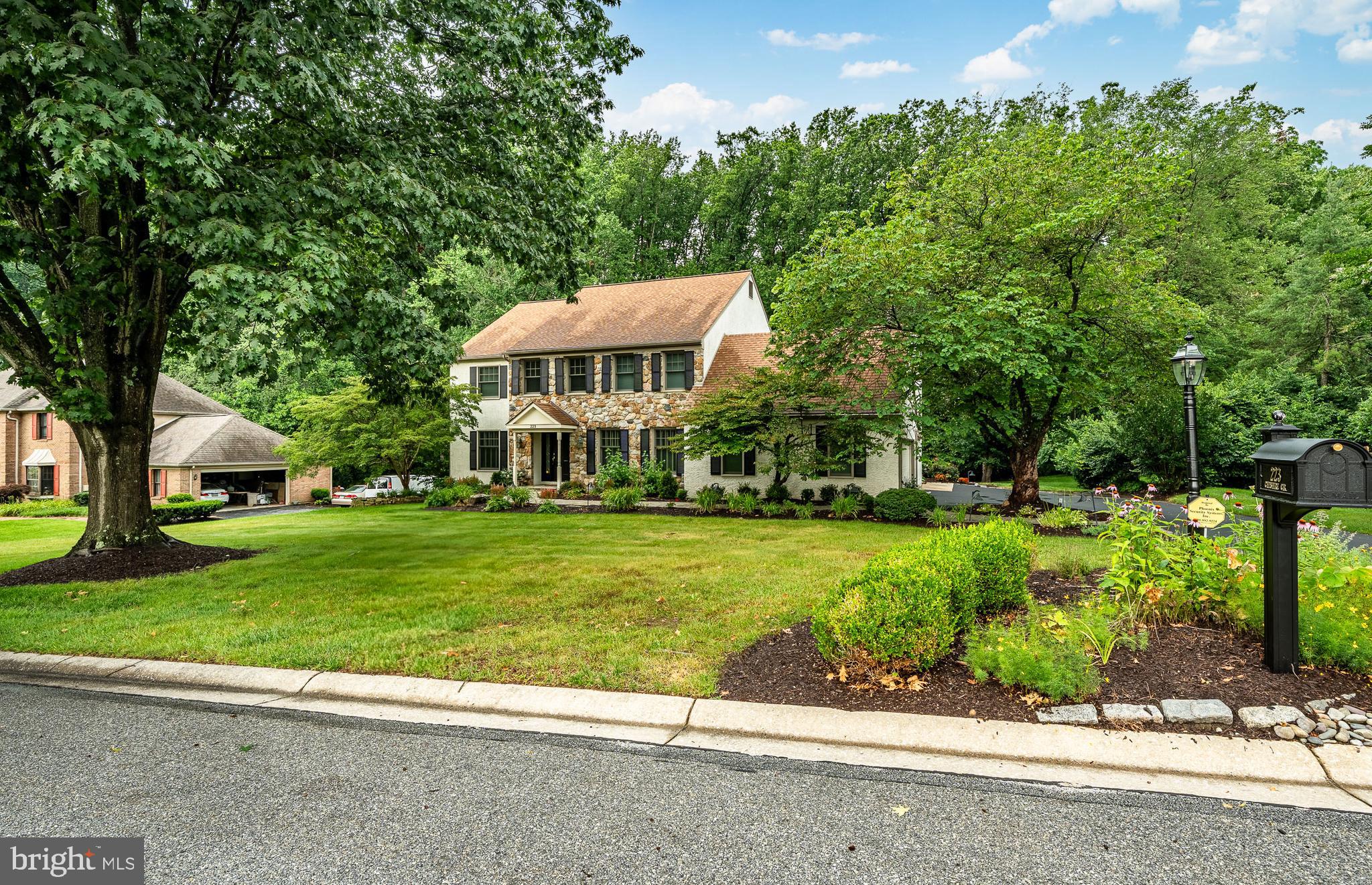 223 CHESHIRE CIRCLE