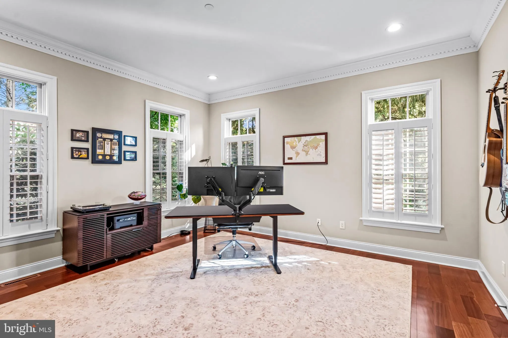 Newtown Square, Pennsylvania 19073, United States, 5 Bedrooms Bedrooms, ,7 BathroomsBathrooms,Residential,Pending,156579